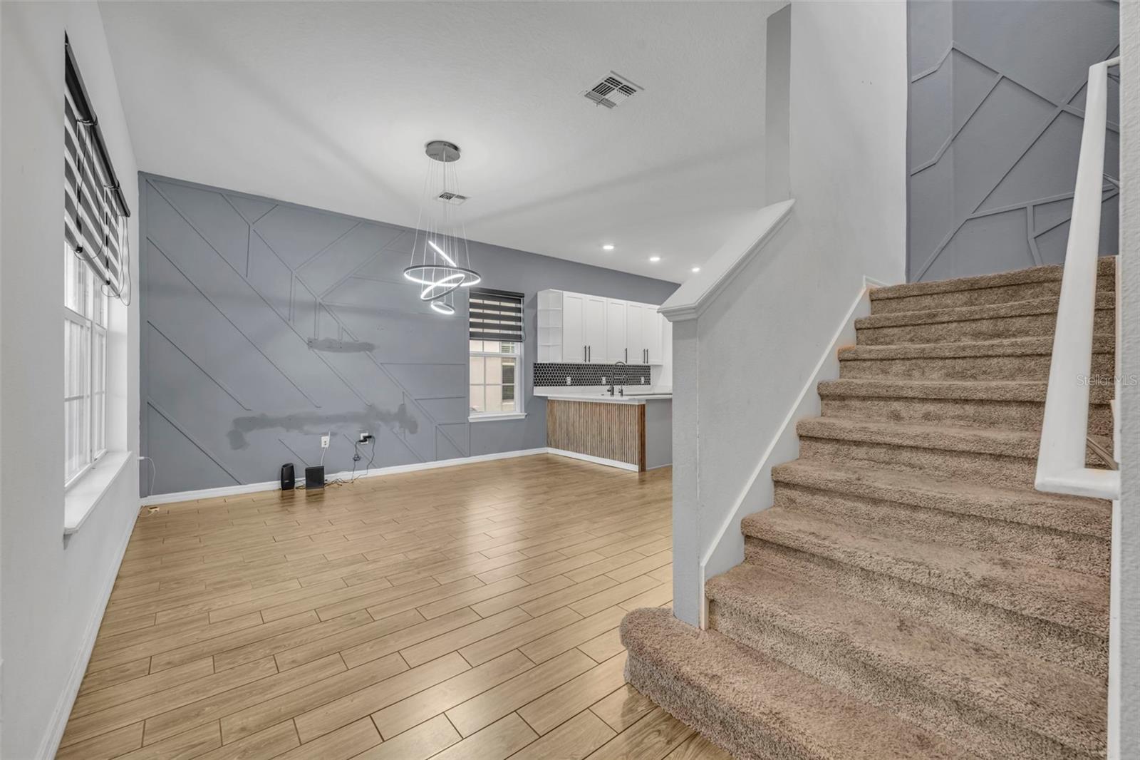 ARBORS/MDW WOODS - Residential