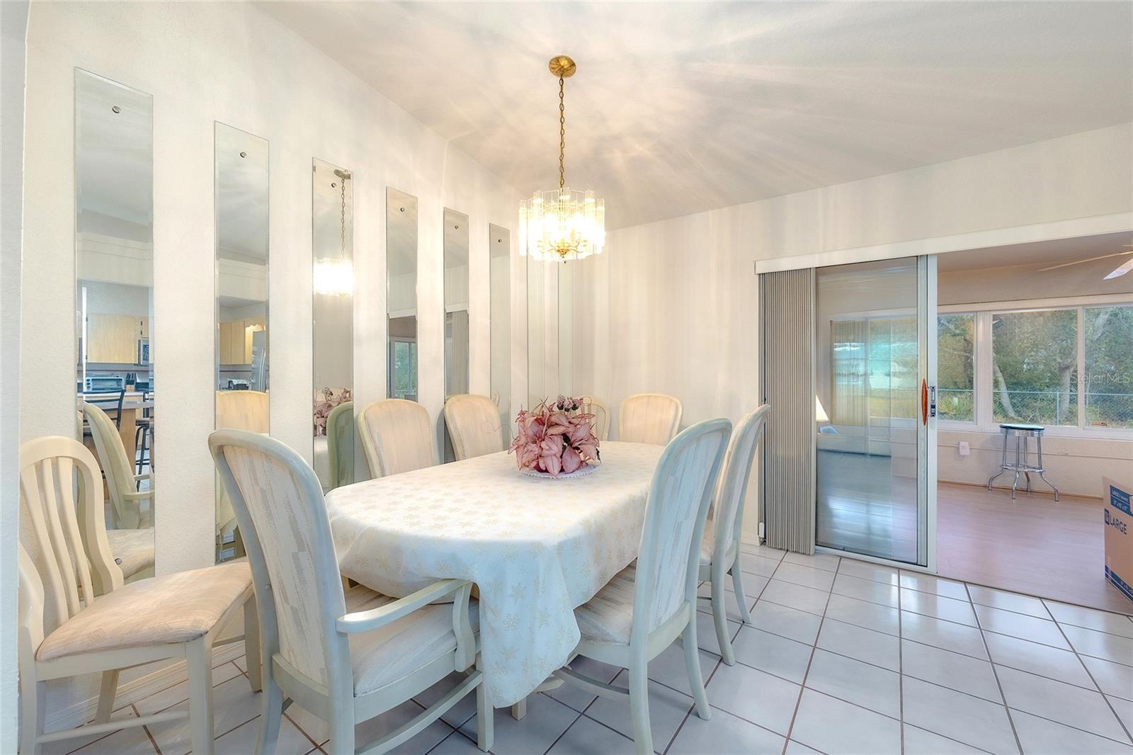 MARION OAKS UN 05 - Residential