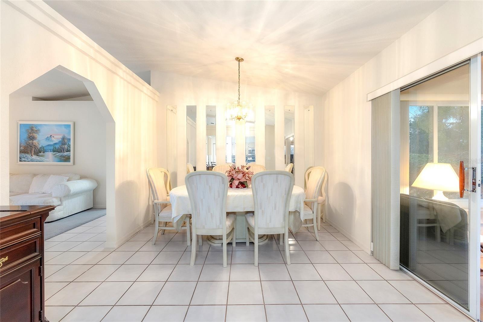 MARION OAKS UN 05 - Residential