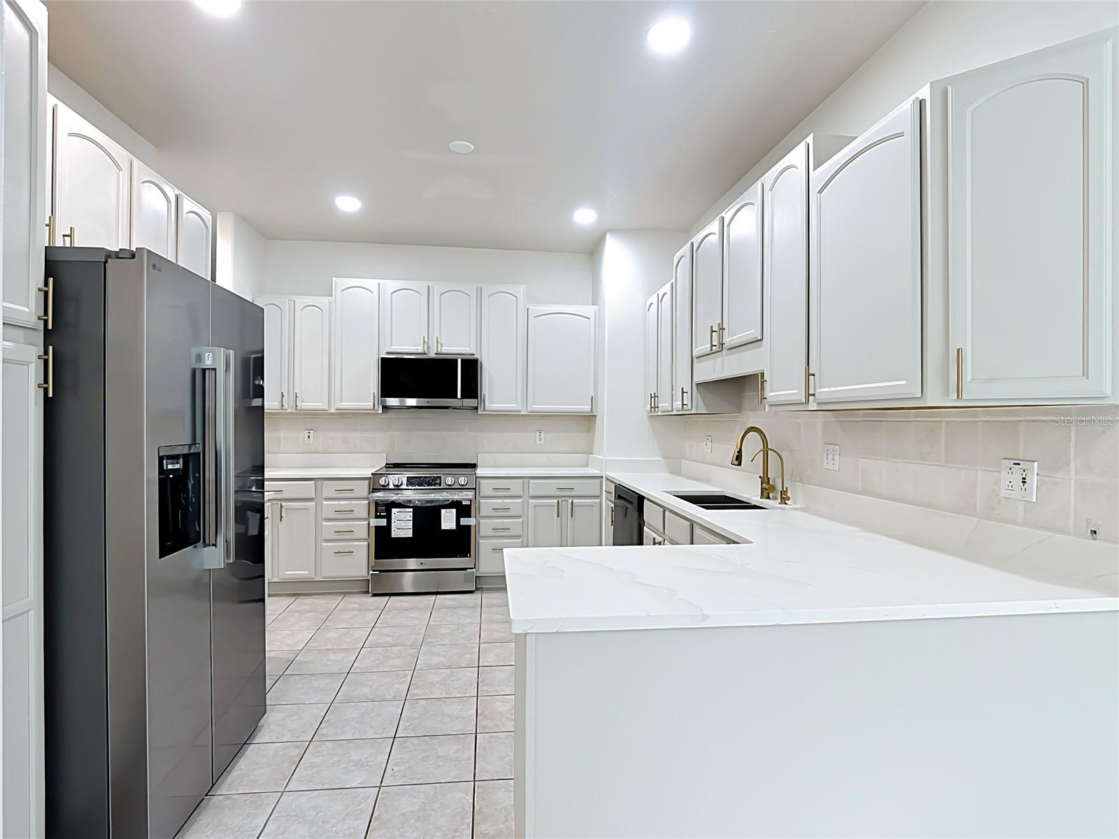 NARCOOSSEE HALF ACRES UNIT 2 - Residential