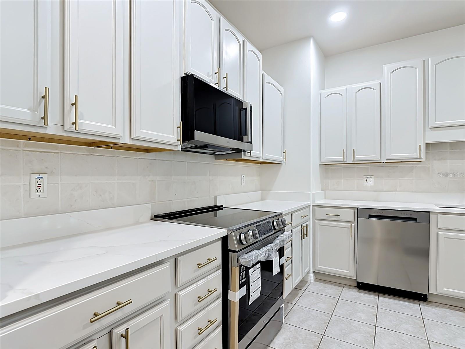 NARCOOSSEE HALF ACRES UNIT 2 - Residential