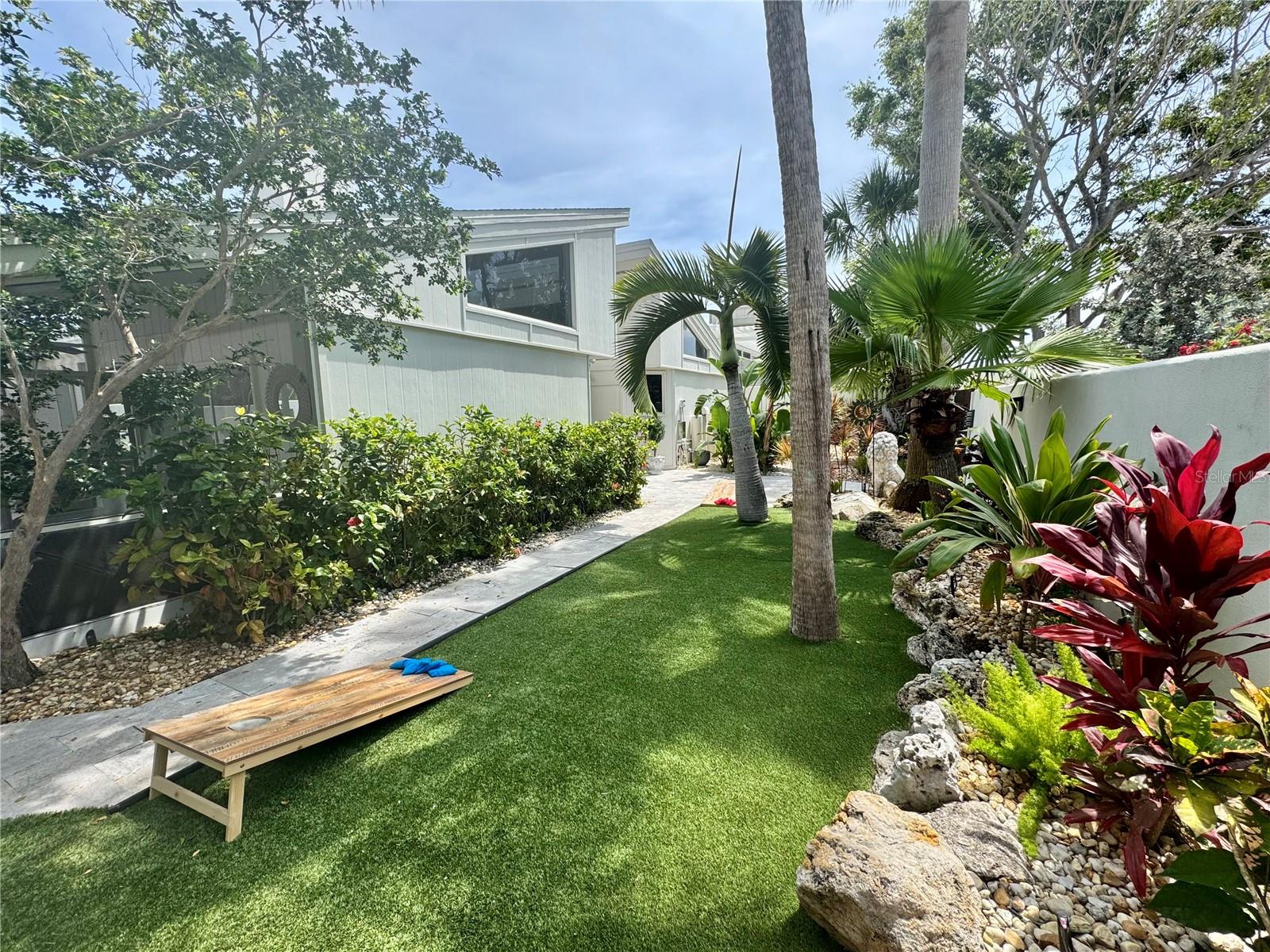 LIDO C - Residential Lease