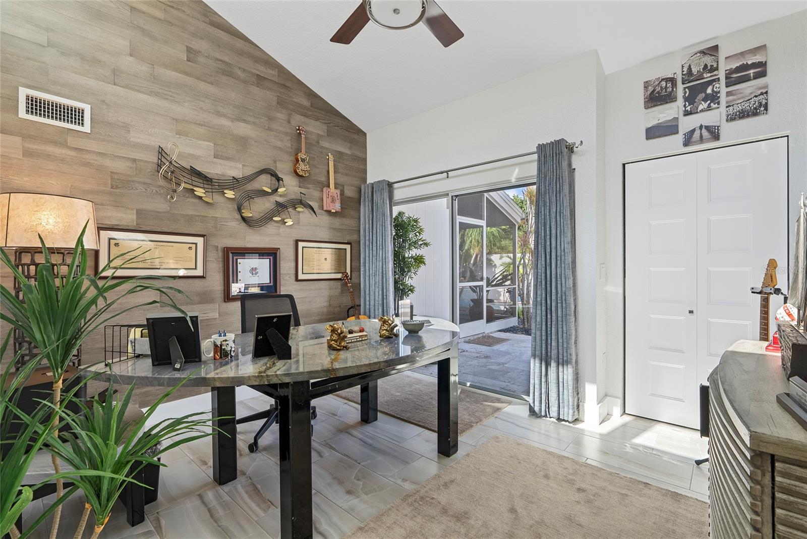 LIDO C - Residential Lease