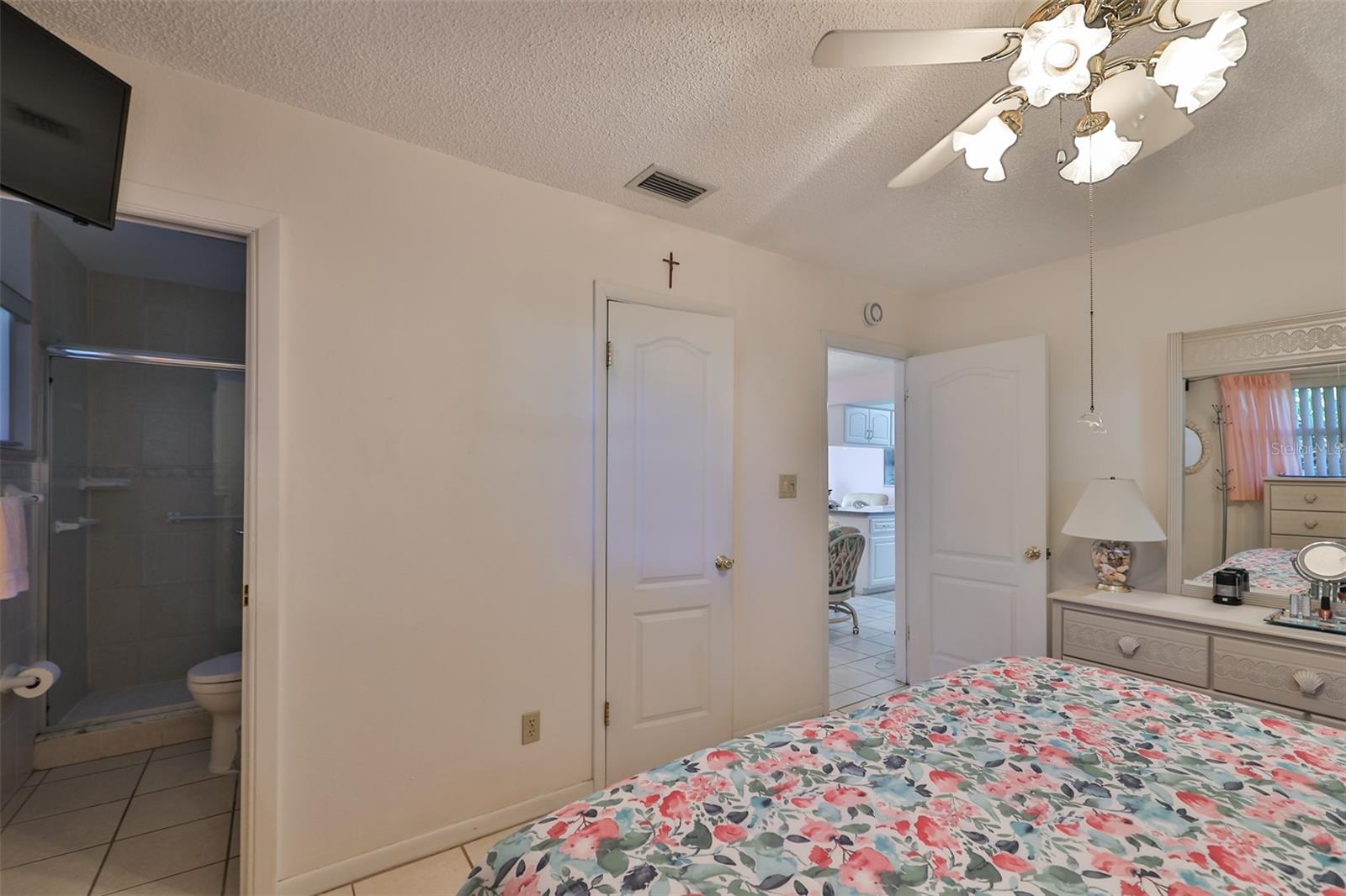 BROOKHILL - Residential