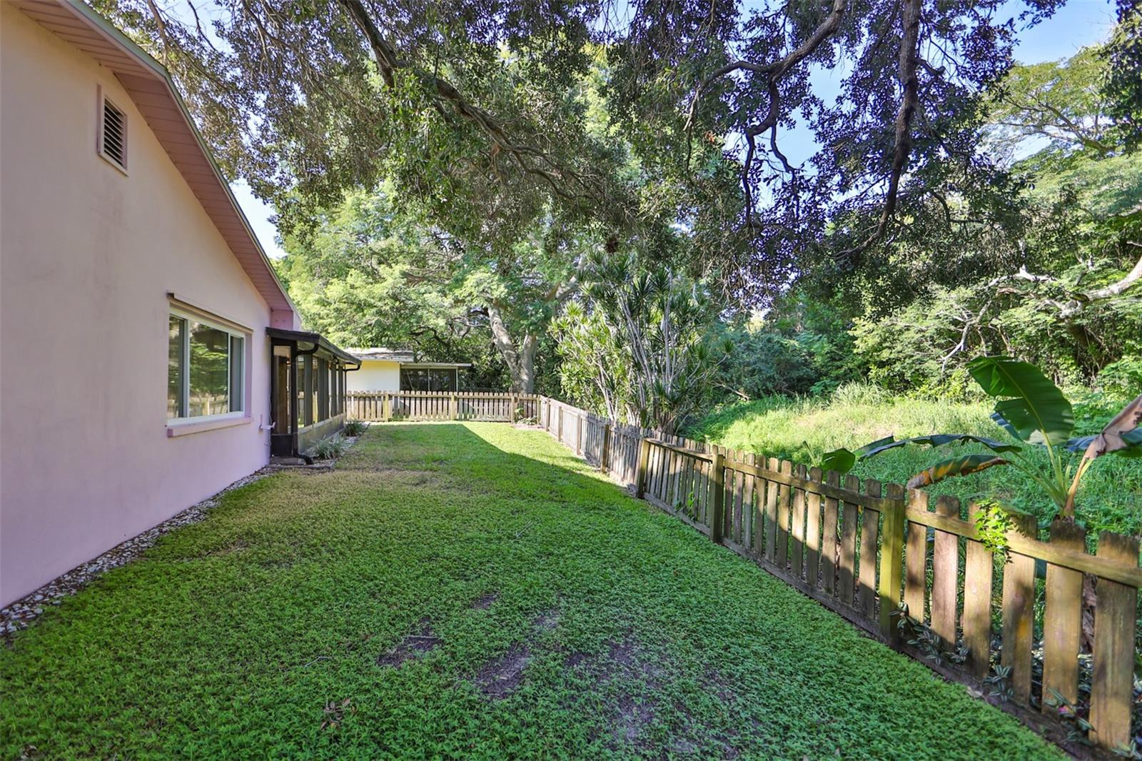 BROOKHILL - Residential