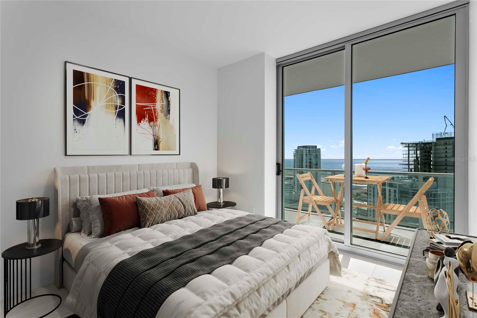 400 CENTRAL - Residential