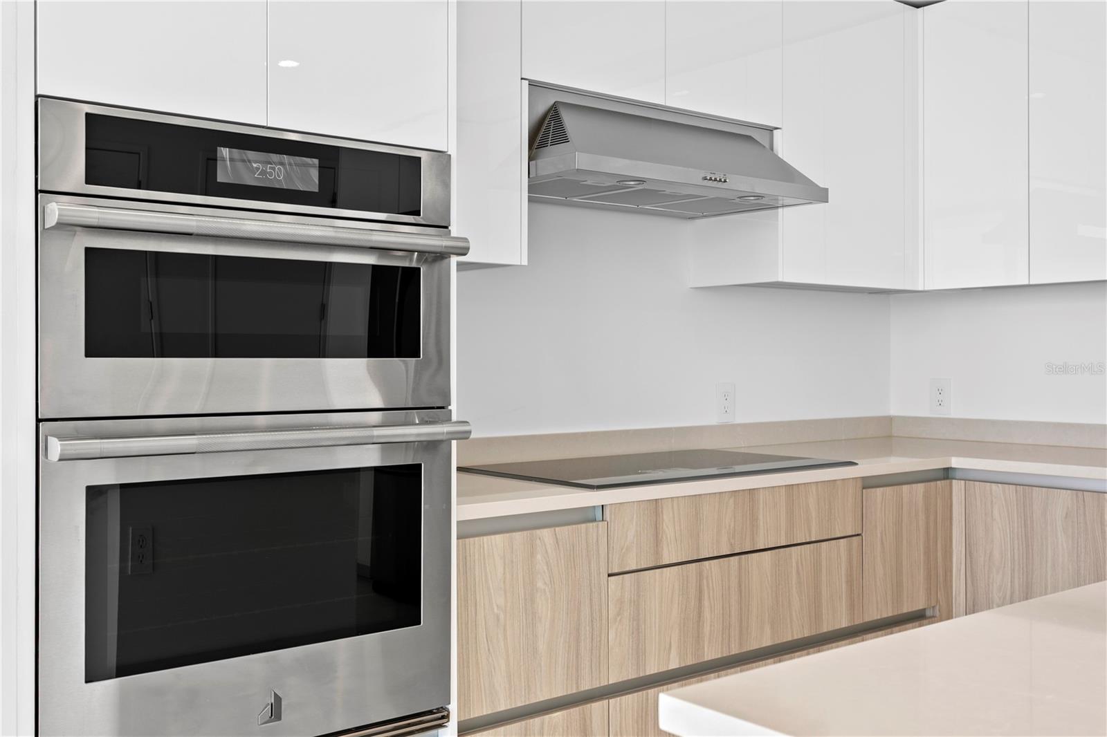 400 CENTRAL - Residential