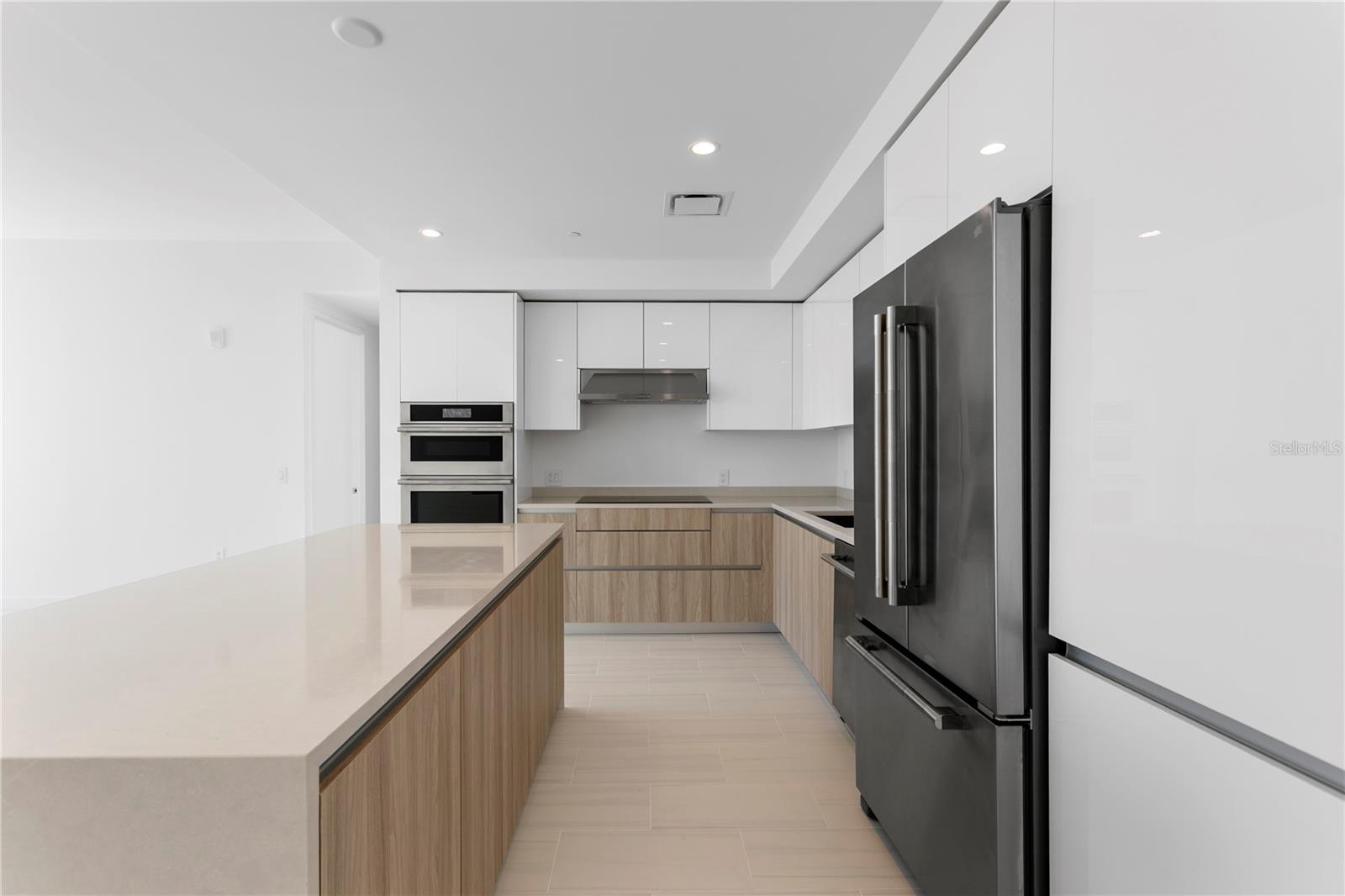 400 CENTRAL - Residential