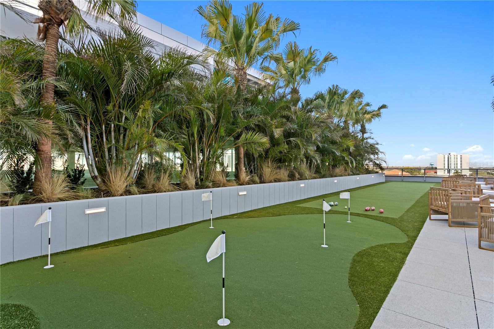 400 CENTRAL - Residential