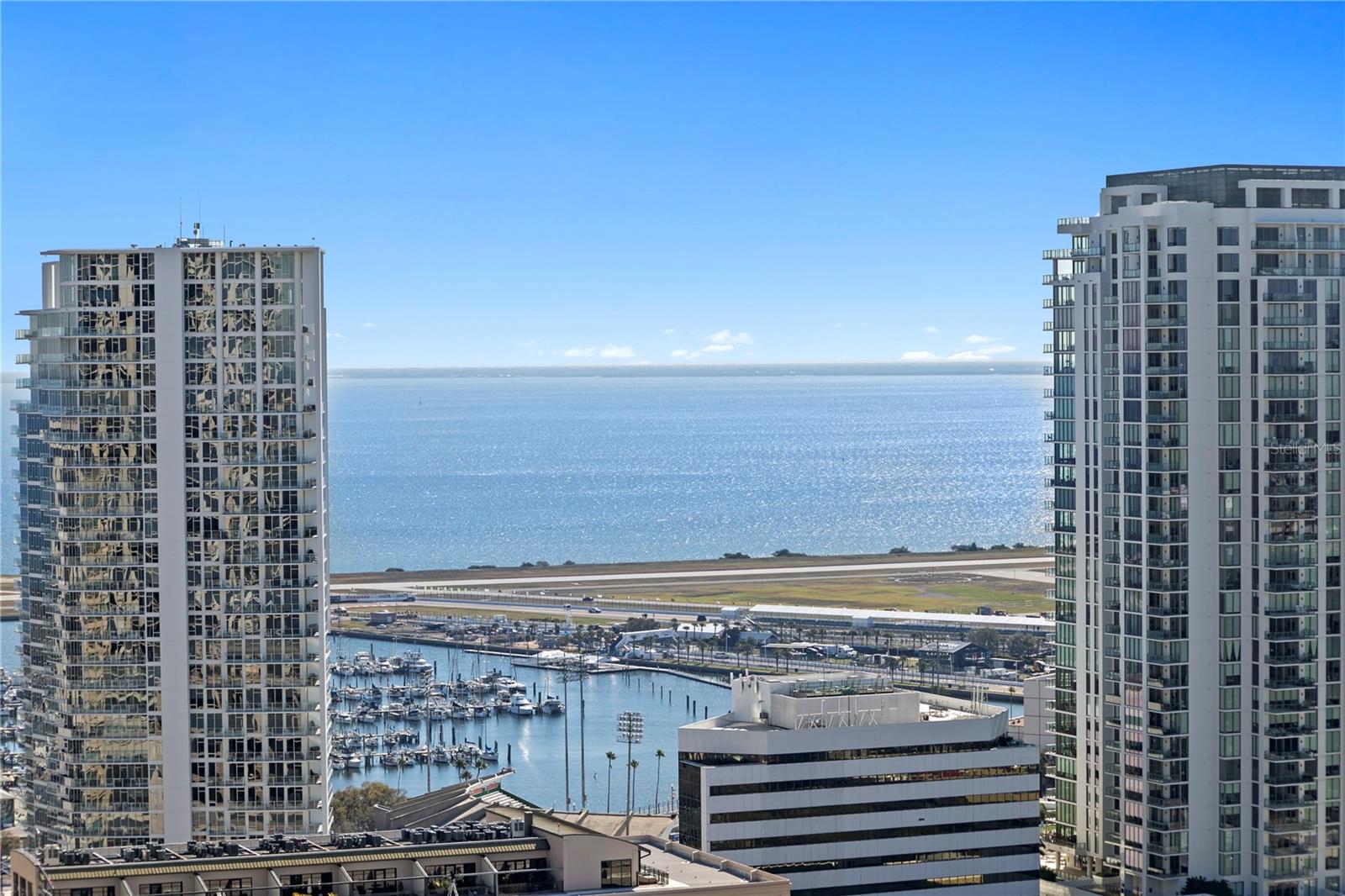 400 CENTRAL - Residential