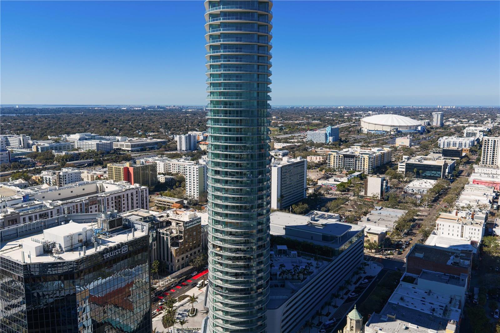 400 CENTRAL - Residential