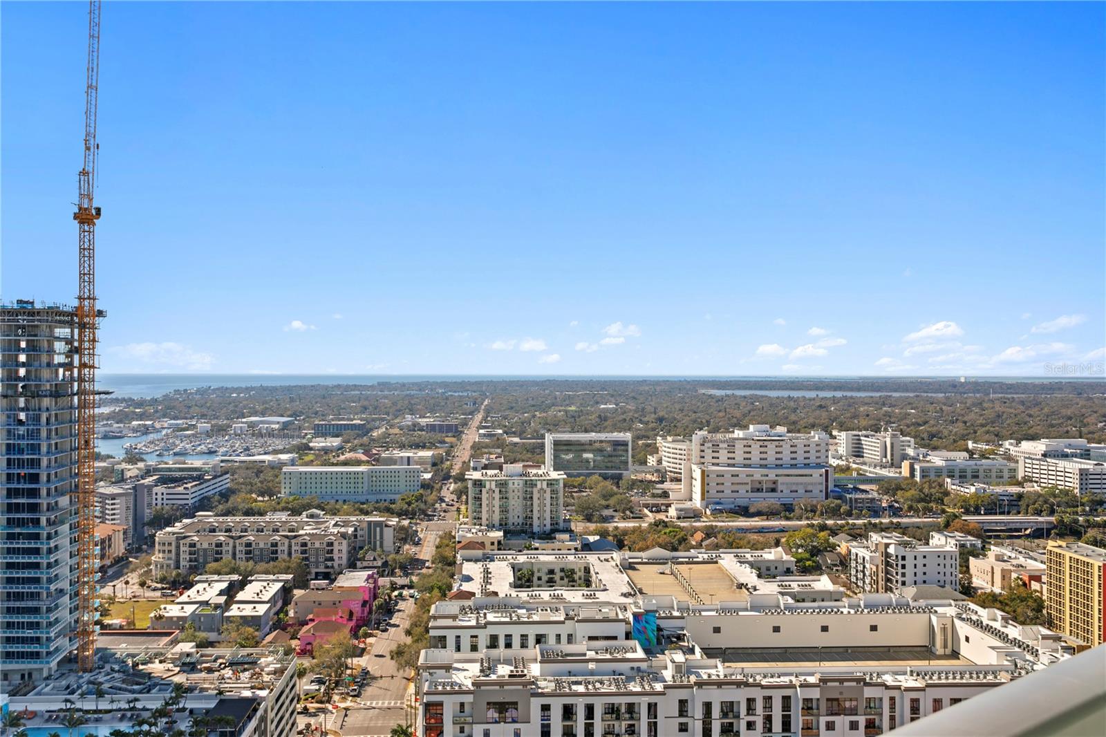 400 CENTRAL - Residential