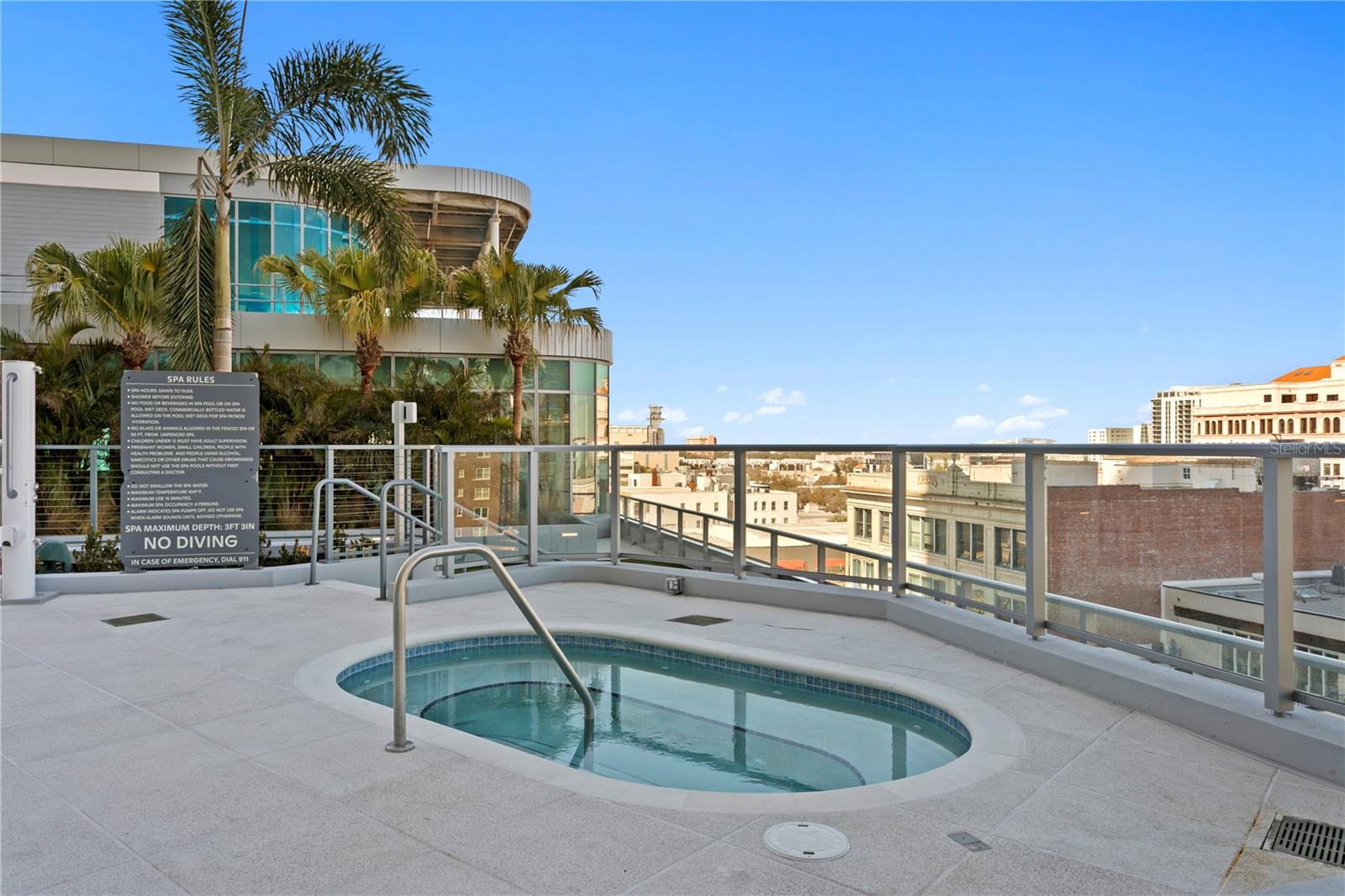 400 CENTRAL - Residential