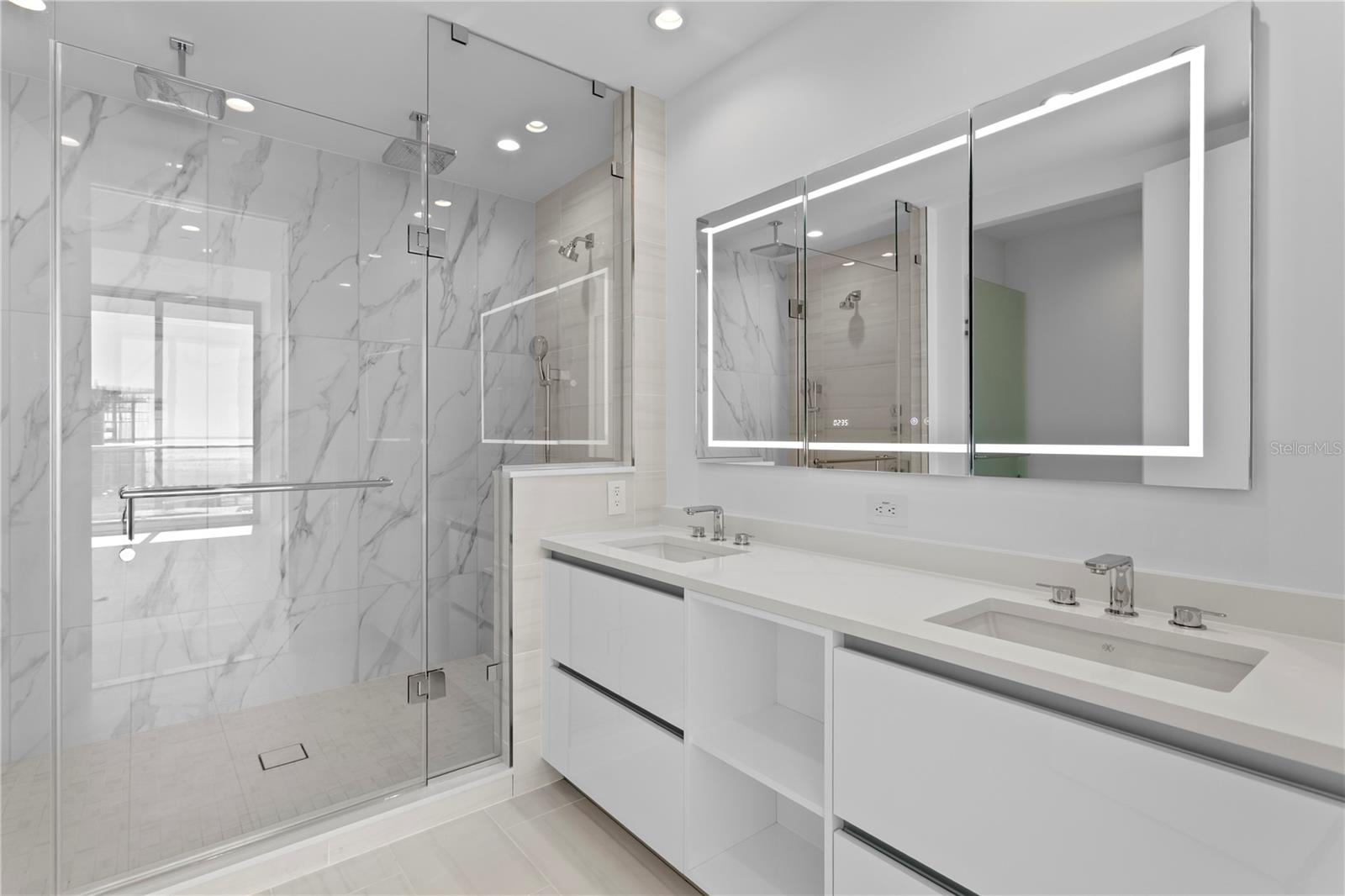 400 CENTRAL - Residential