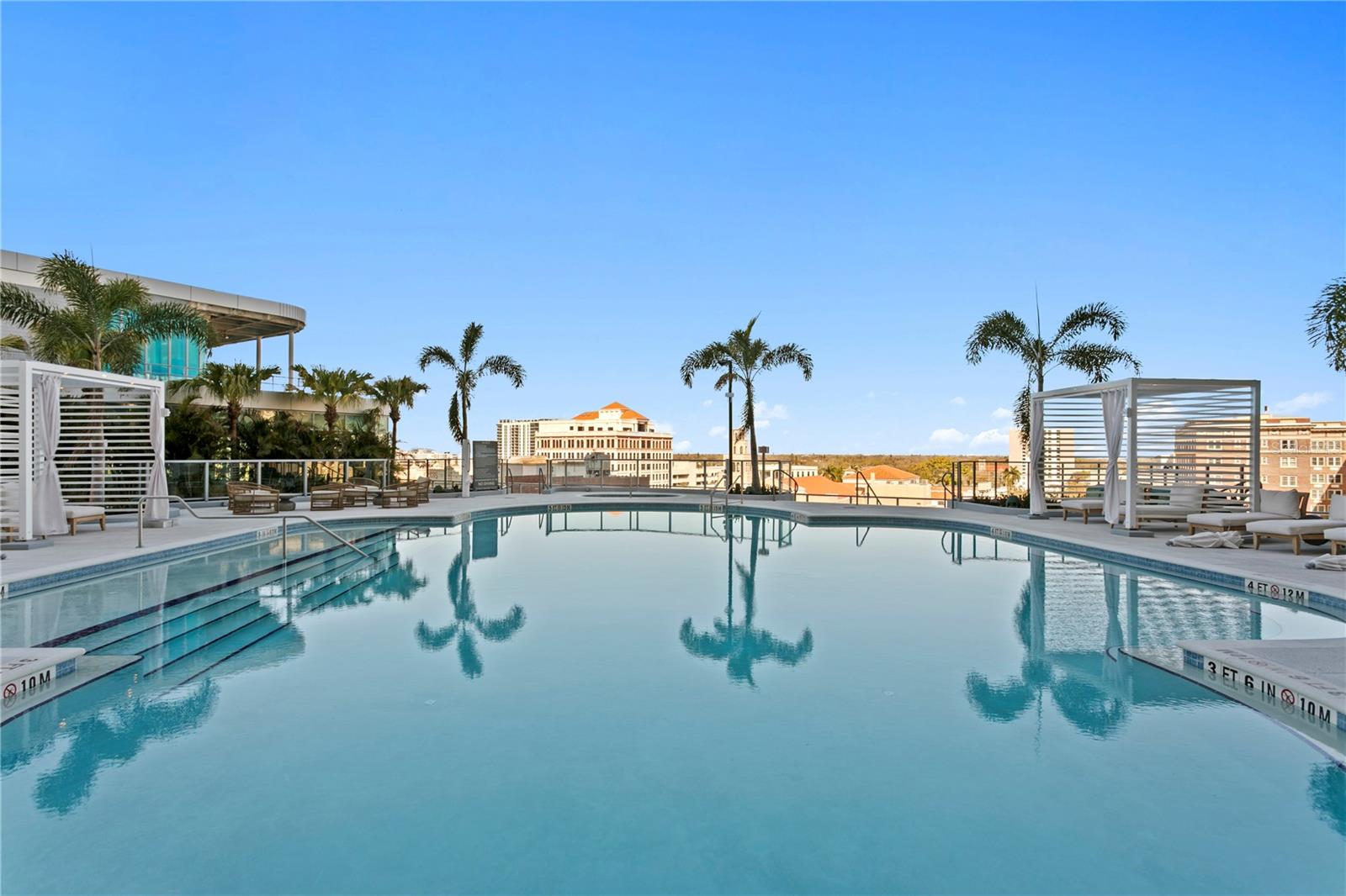 400 CENTRAL - Residential