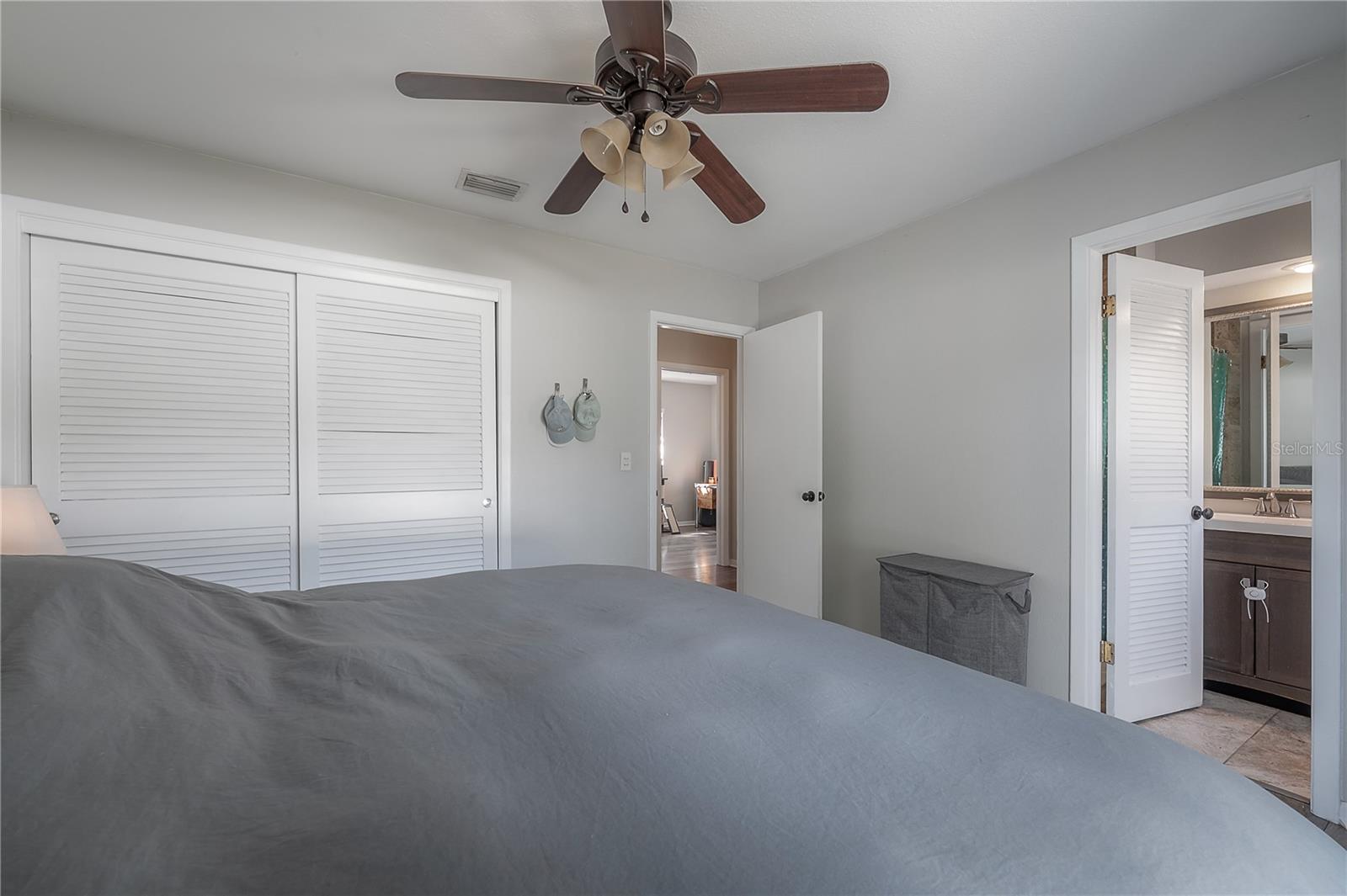 LAKE ELLEN ESTATES SUB - Residential Lease