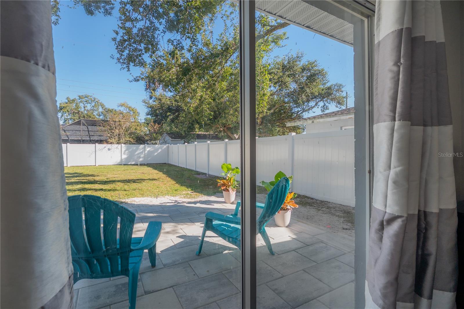 LAKE ELLEN ESTATES SUB - Residential Lease