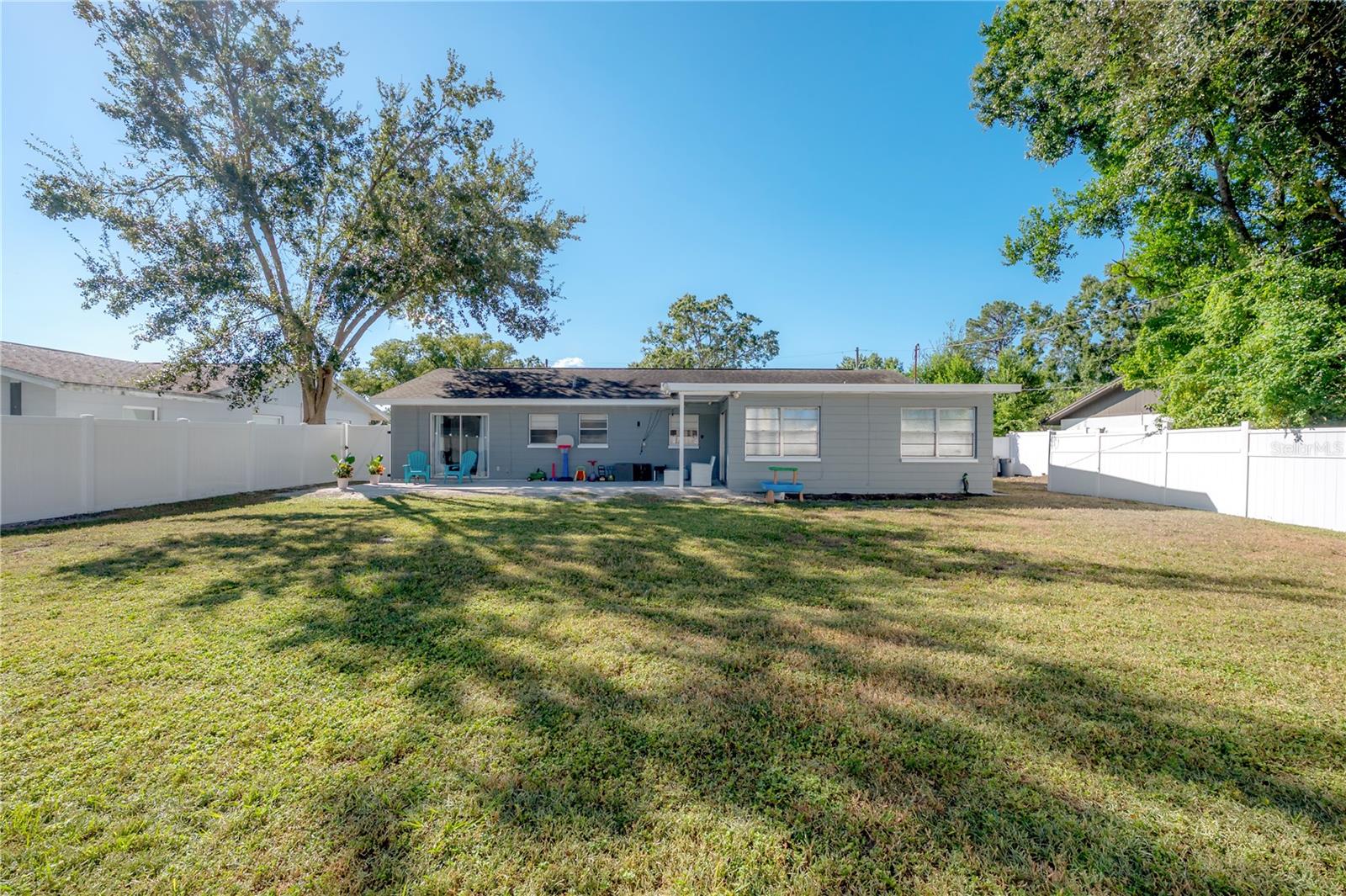 LAKE ELLEN ESTATES SUB - Residential Lease