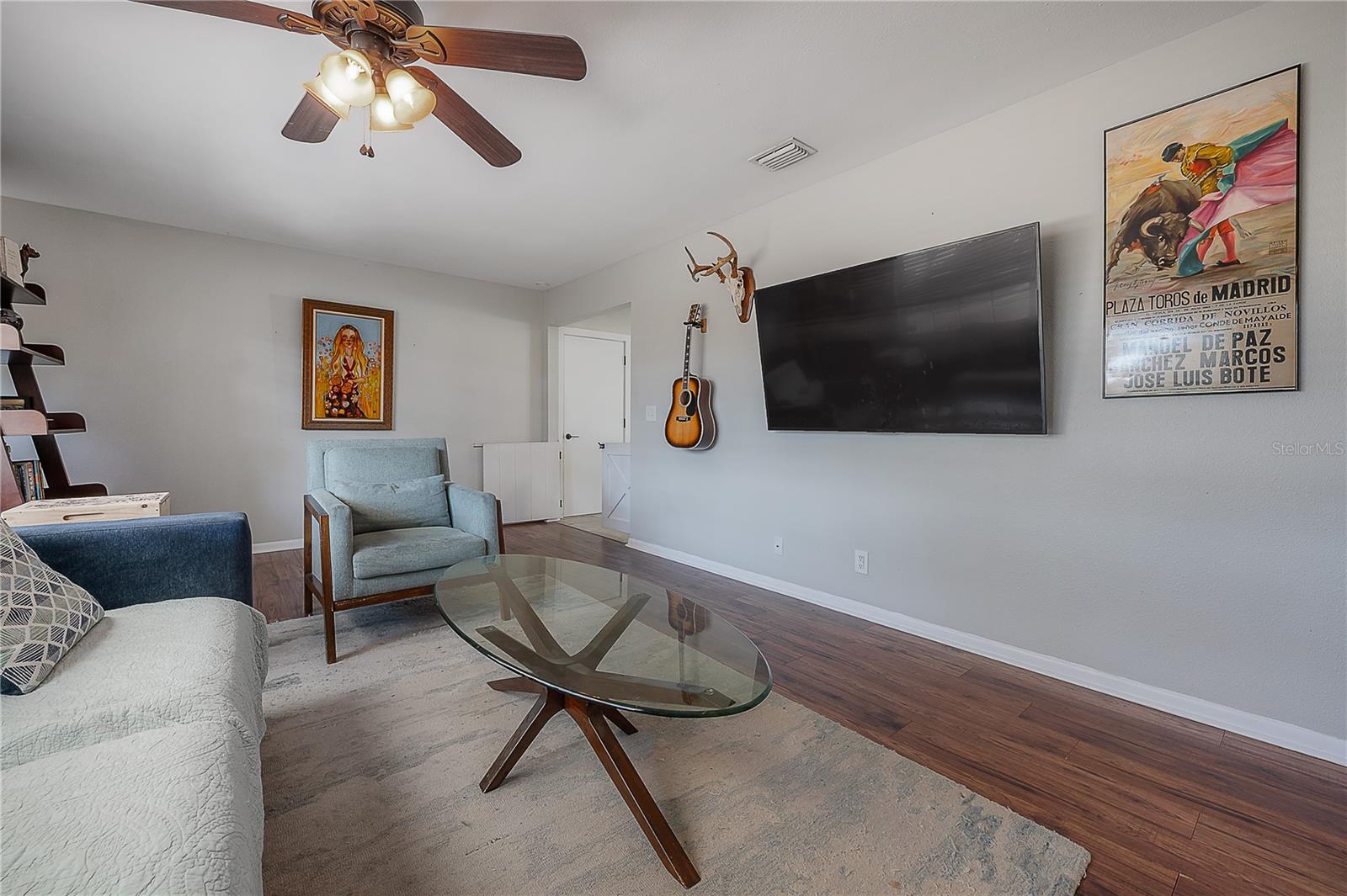 LAKE ELLEN ESTATES SUB - Residential Lease