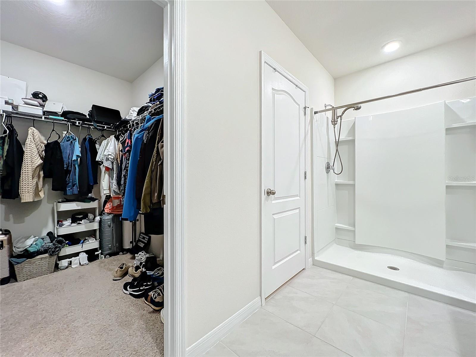LAKE DENHAM ESTATES PHASE III - Residential