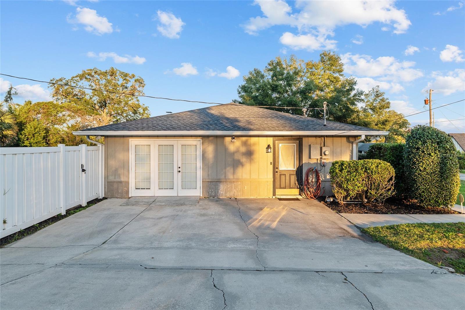 OAKHURST - Residential