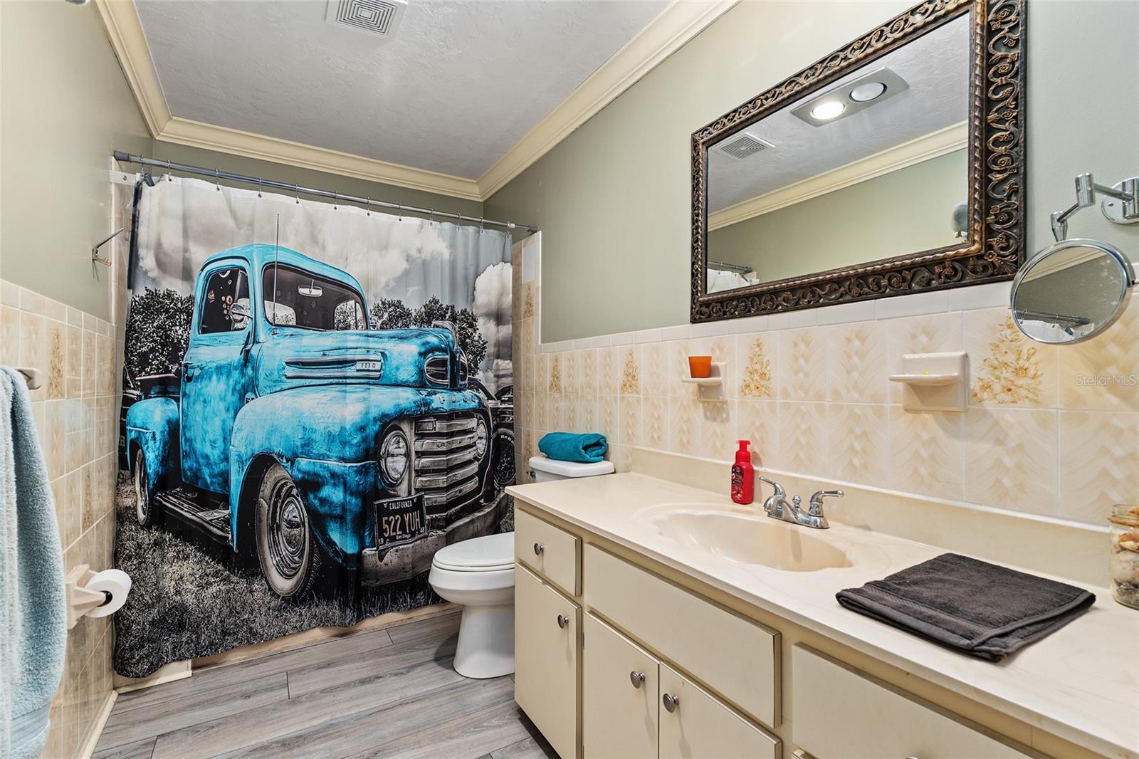 OAKHURST - Residential