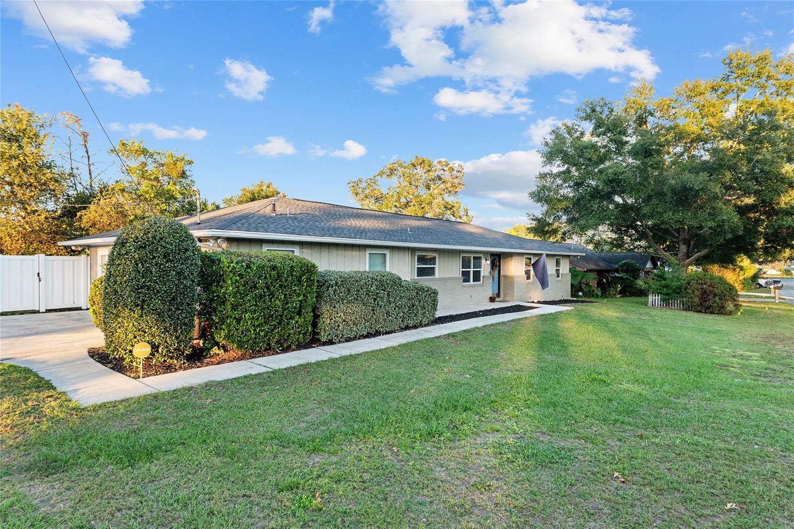 OAKHURST - Residential