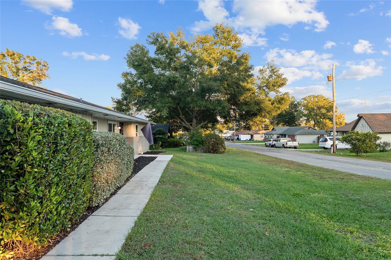 OAKHURST - Residential