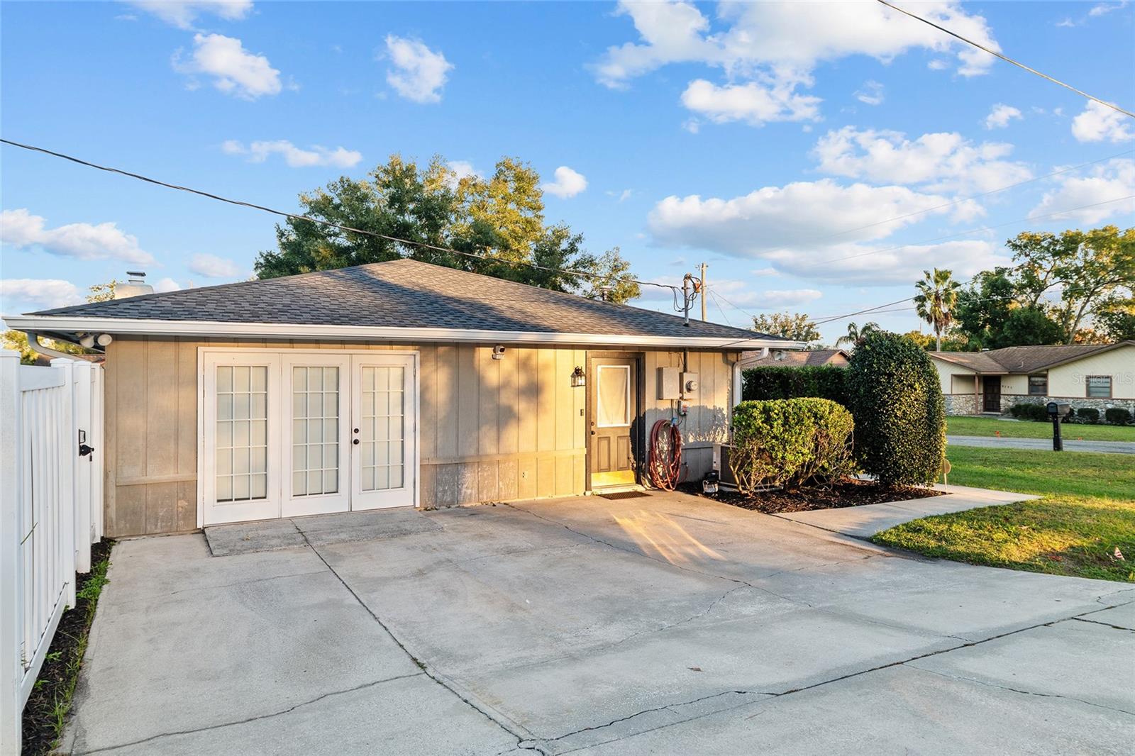 OAKHURST - Residential