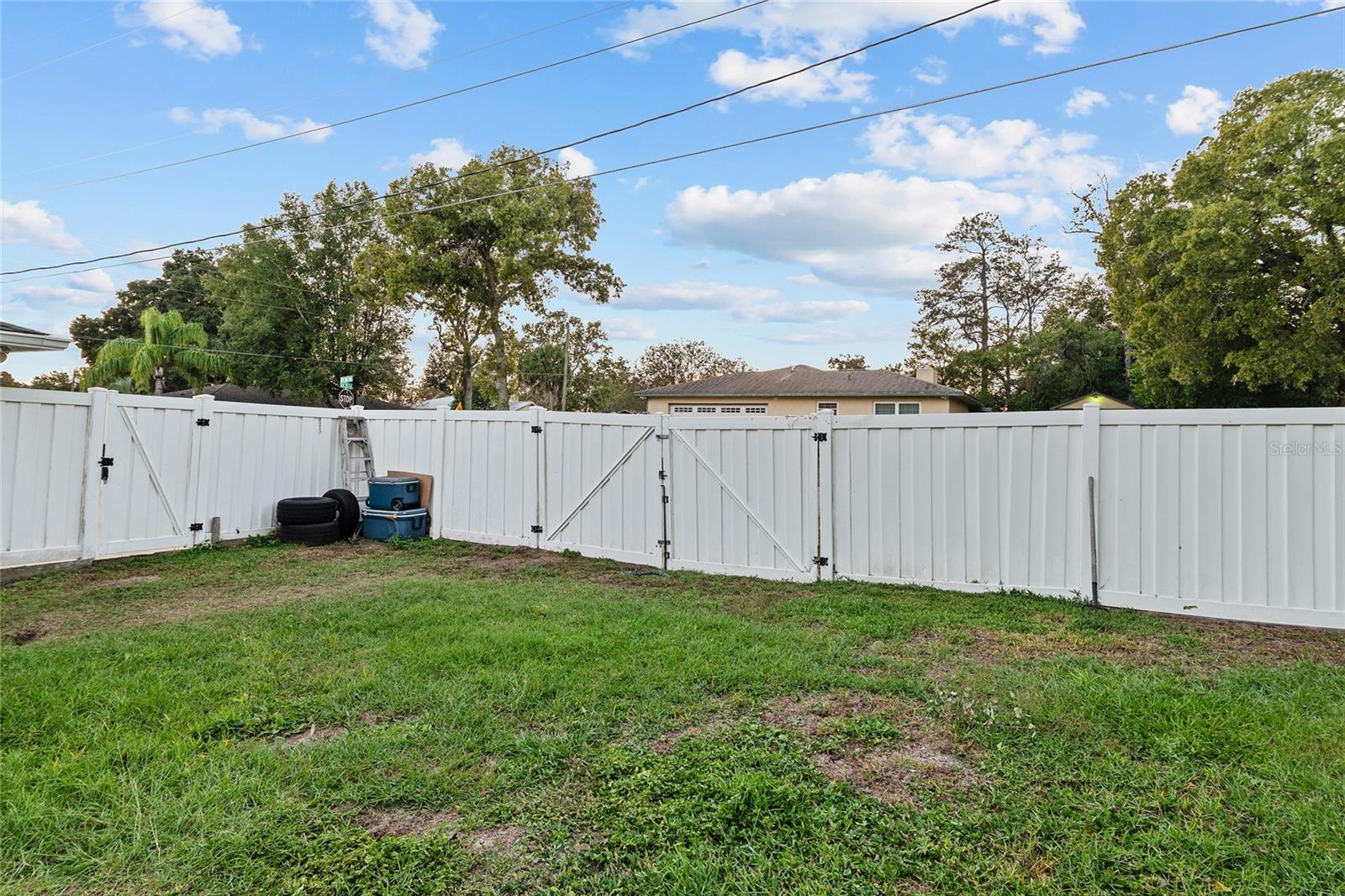 OAKHURST - Residential