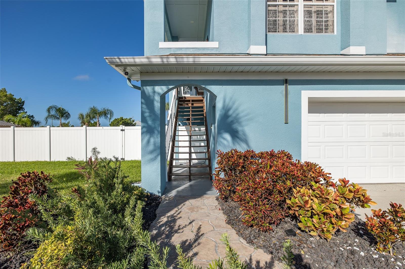 HERNANDO BEACH - Residential