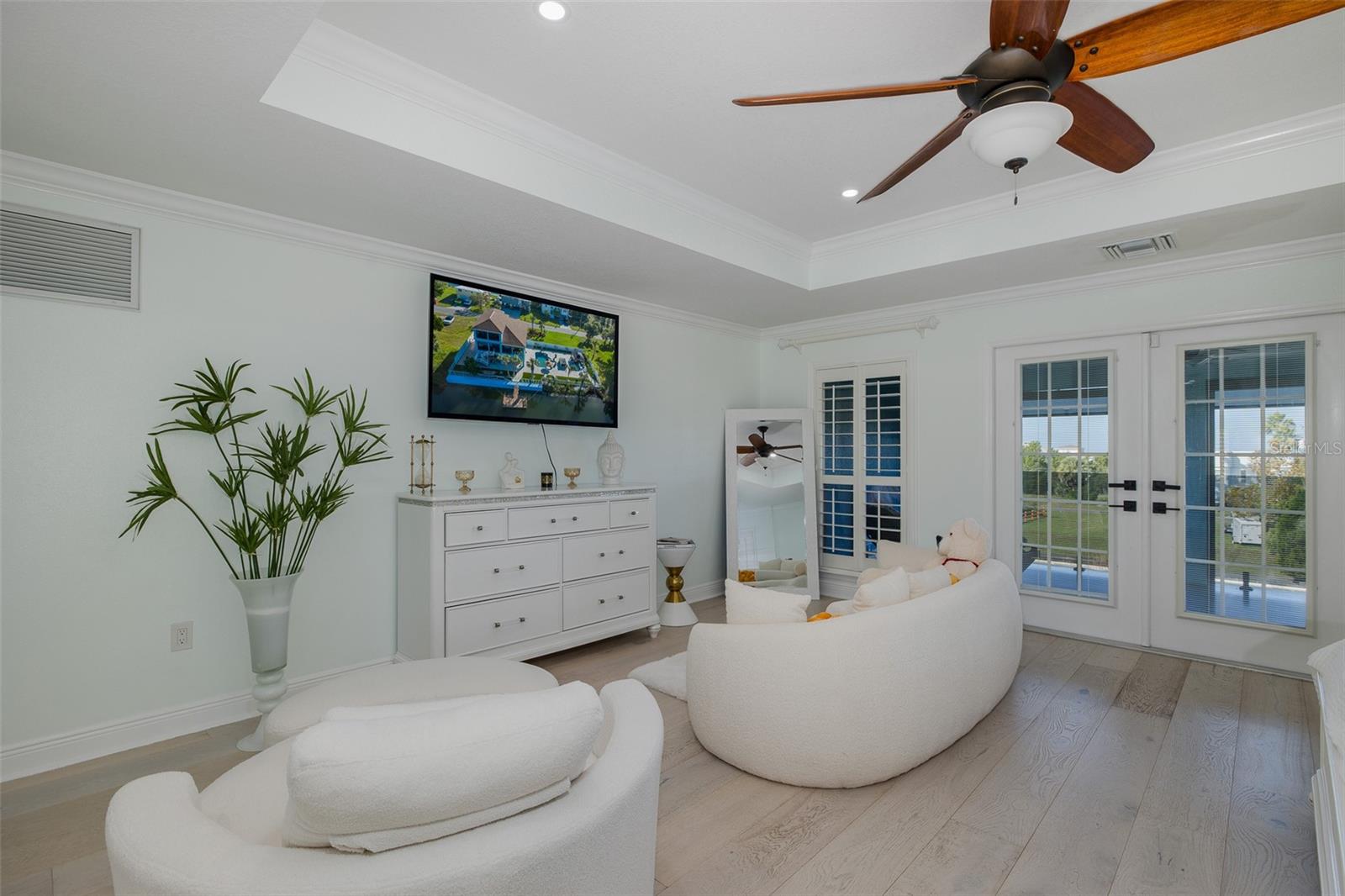 HERNANDO BEACH - Residential