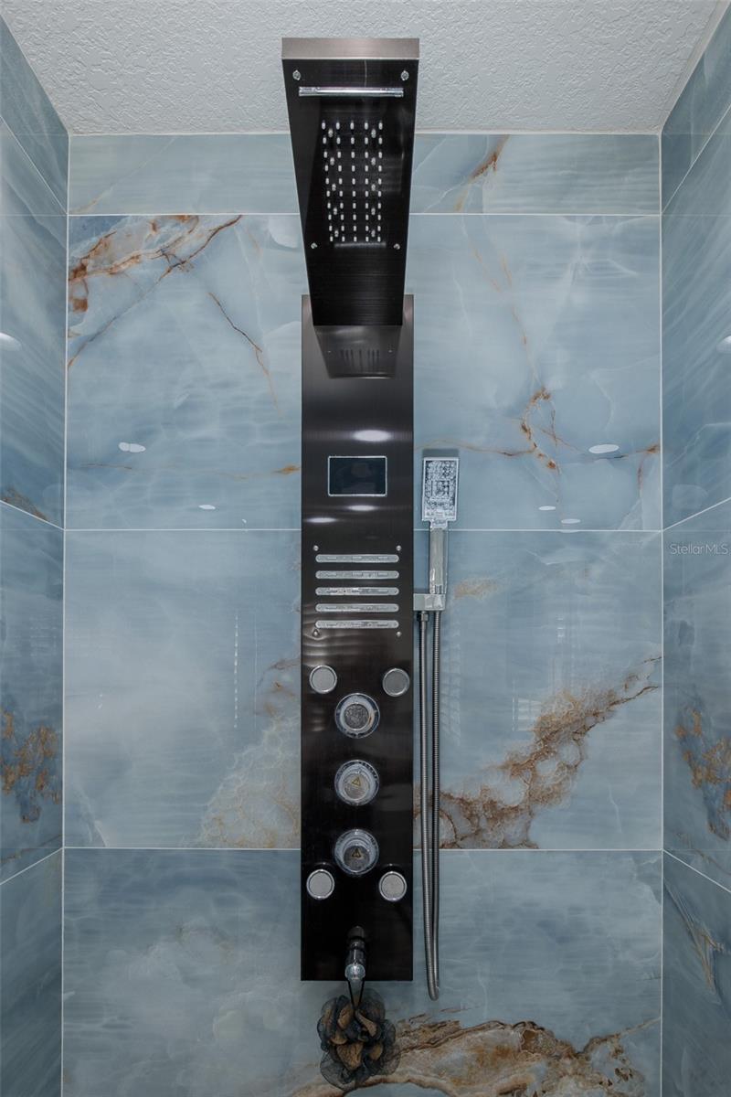 HERNANDO BEACH - Residential