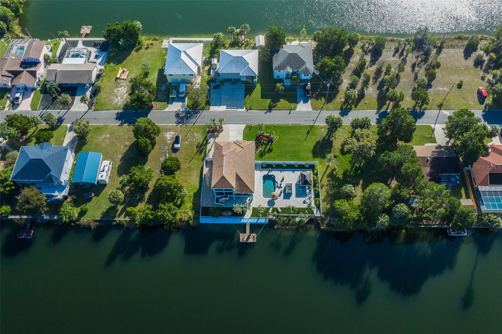 HERNANDO BEACH - Residential