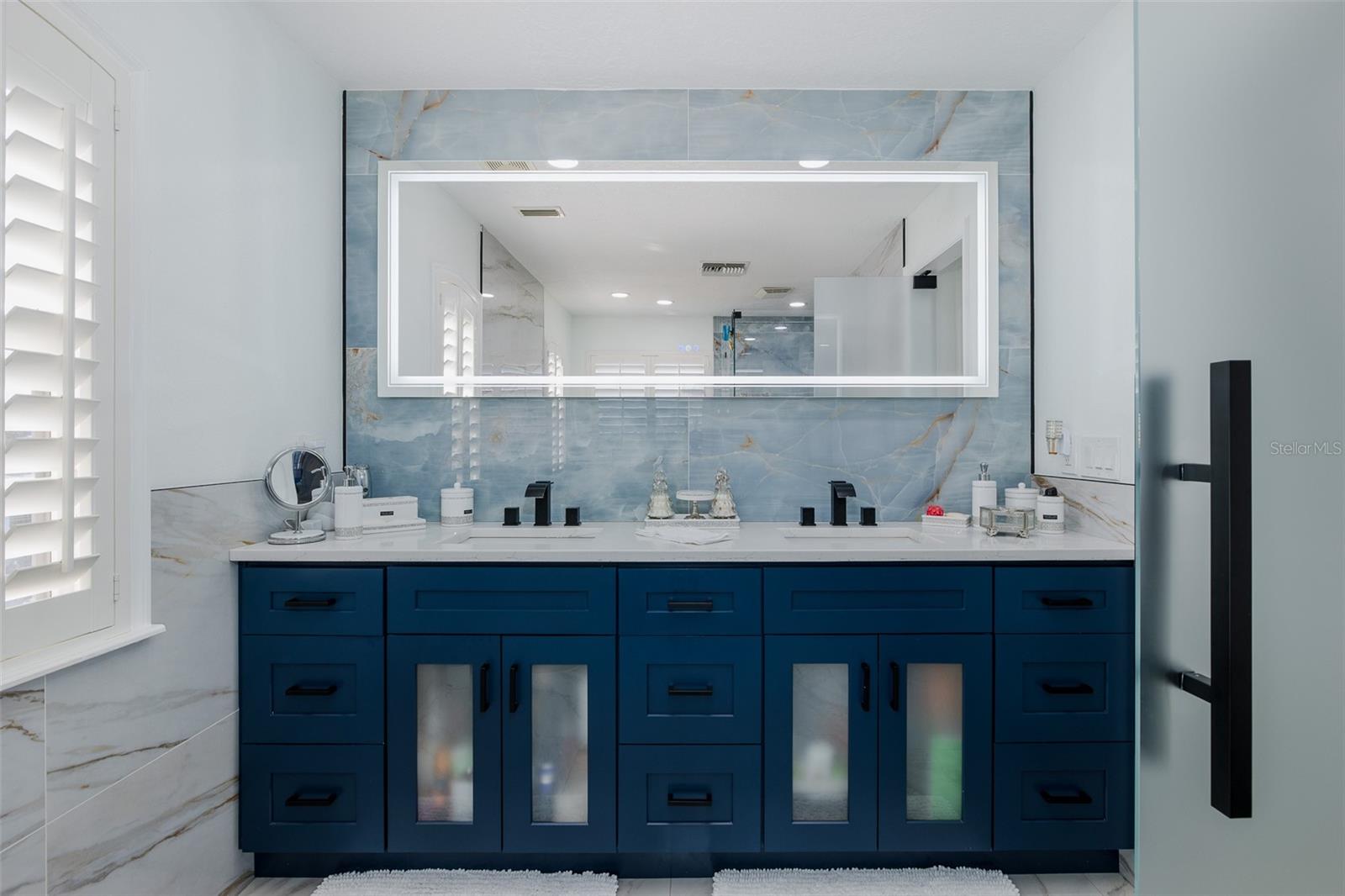 HERNANDO BEACH - Residential