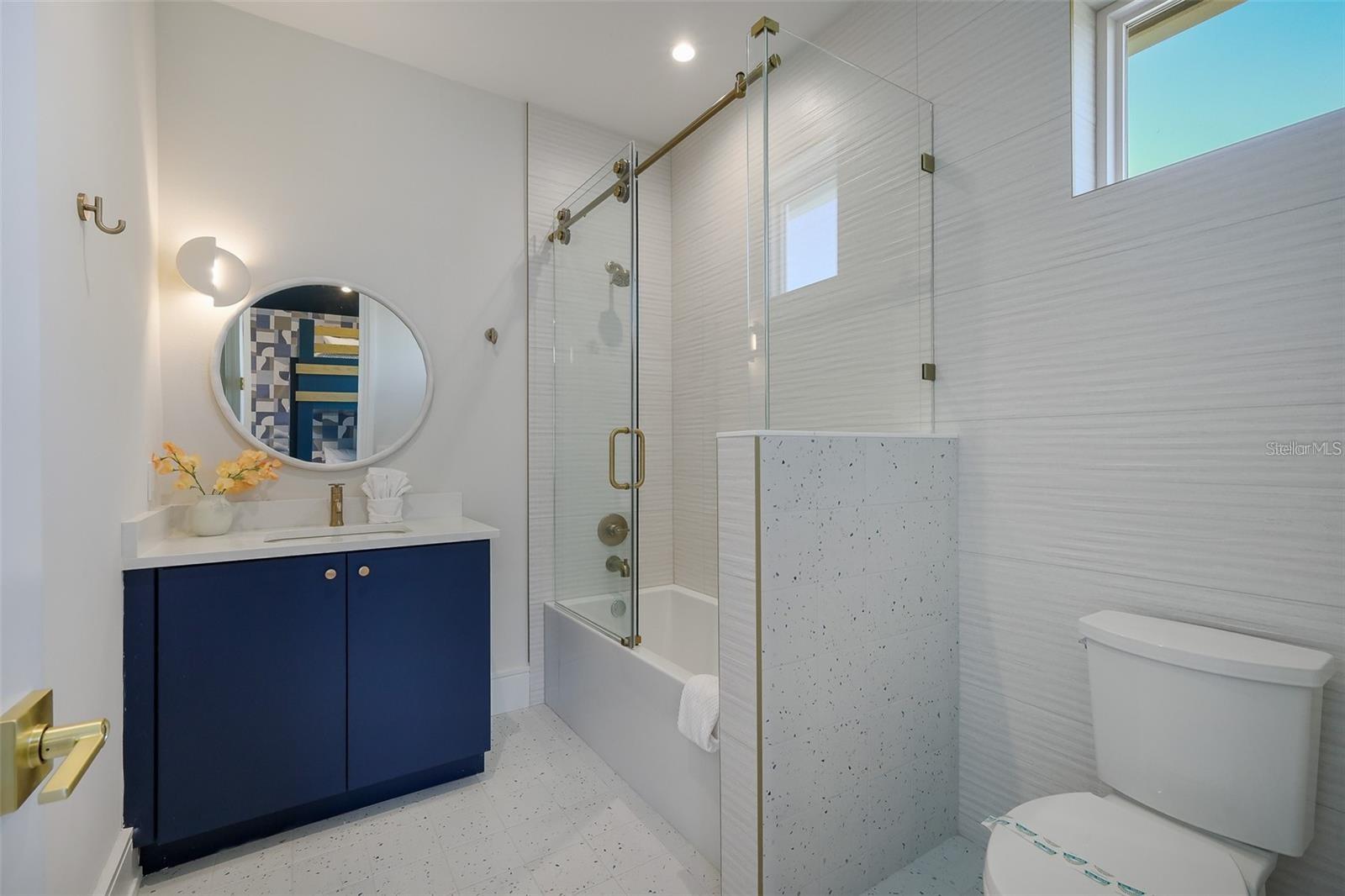 LIDO BEACH - Residential