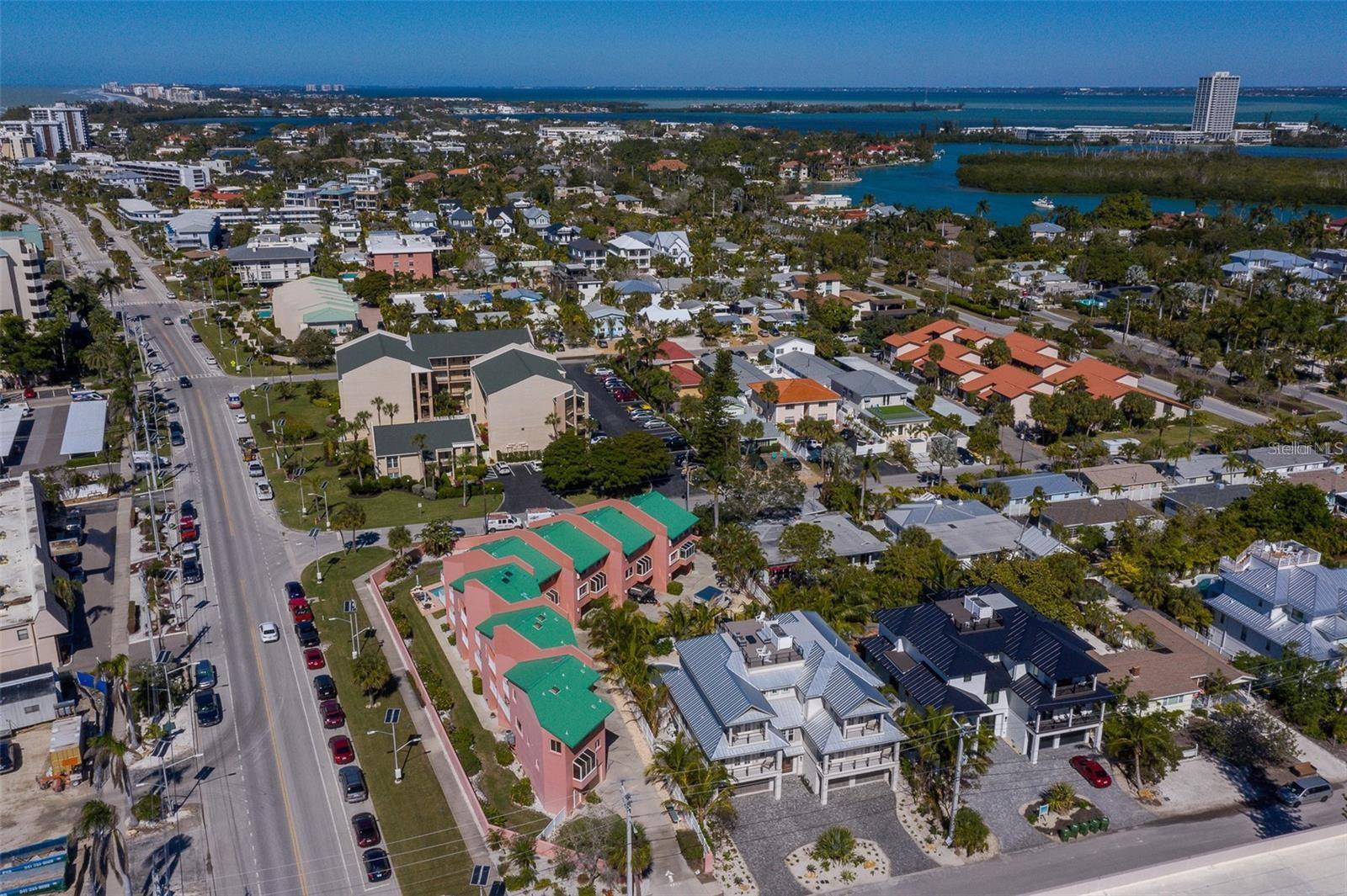 LIDO BEACH - Residential