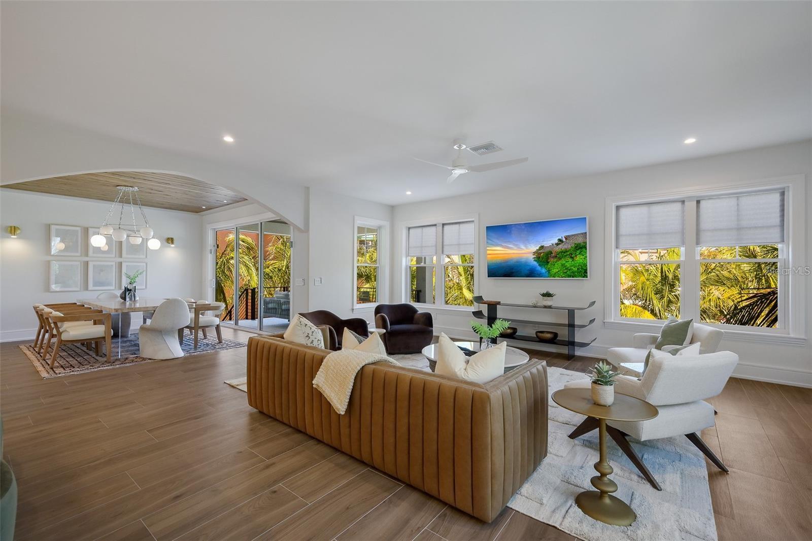 LIDO BEACH - Residential