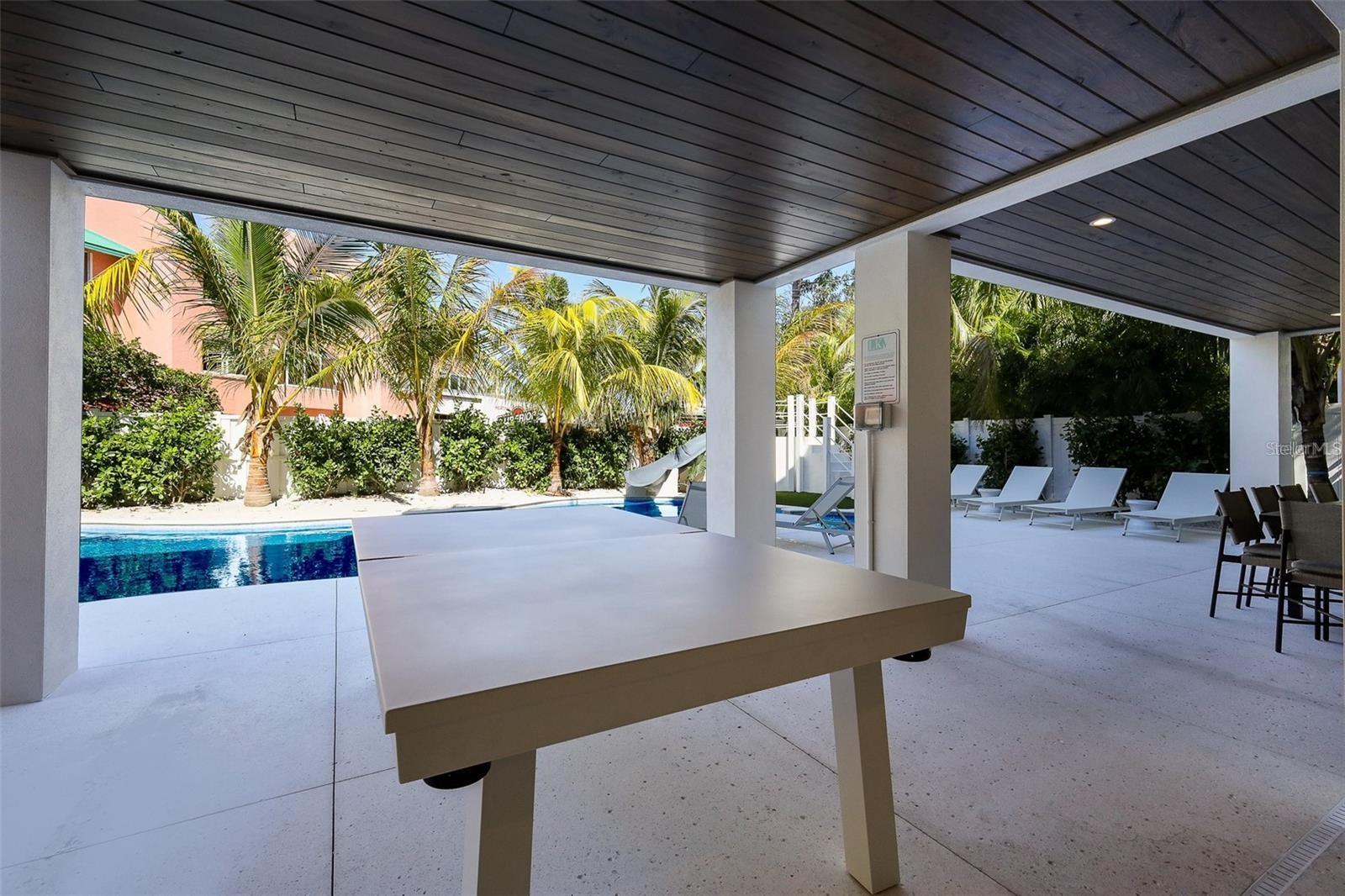 LIDO BEACH - Residential