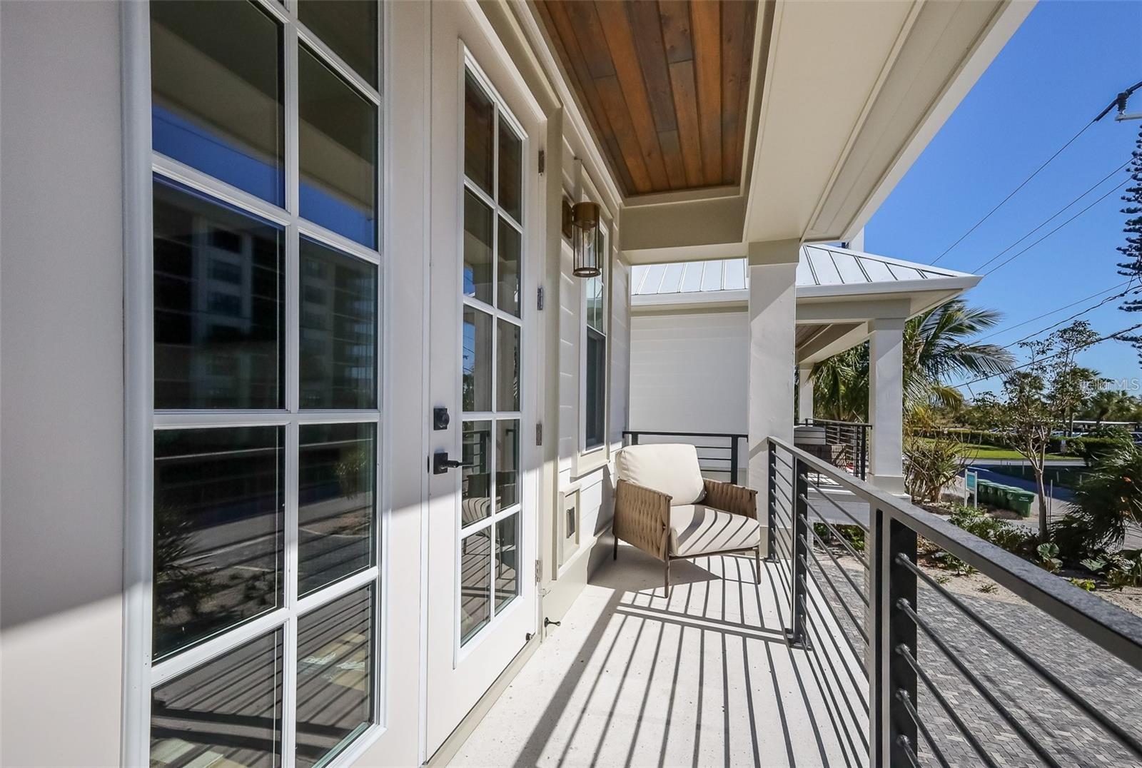 LIDO BEACH - Residential