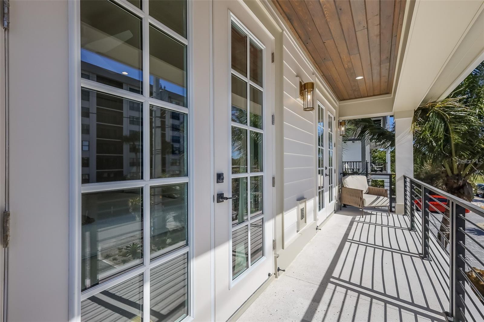 LIDO BEACH - Residential