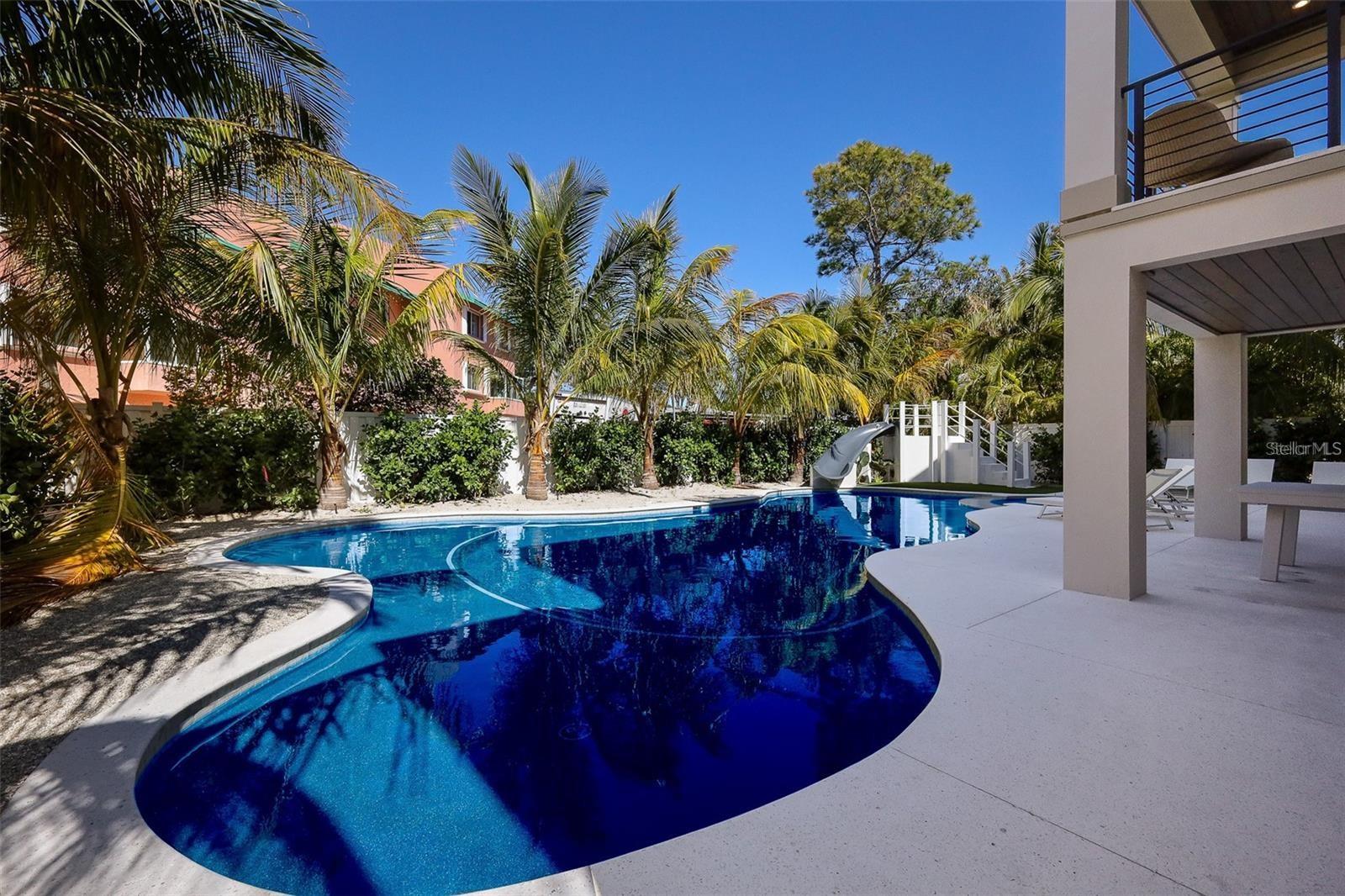 LIDO BEACH - Residential