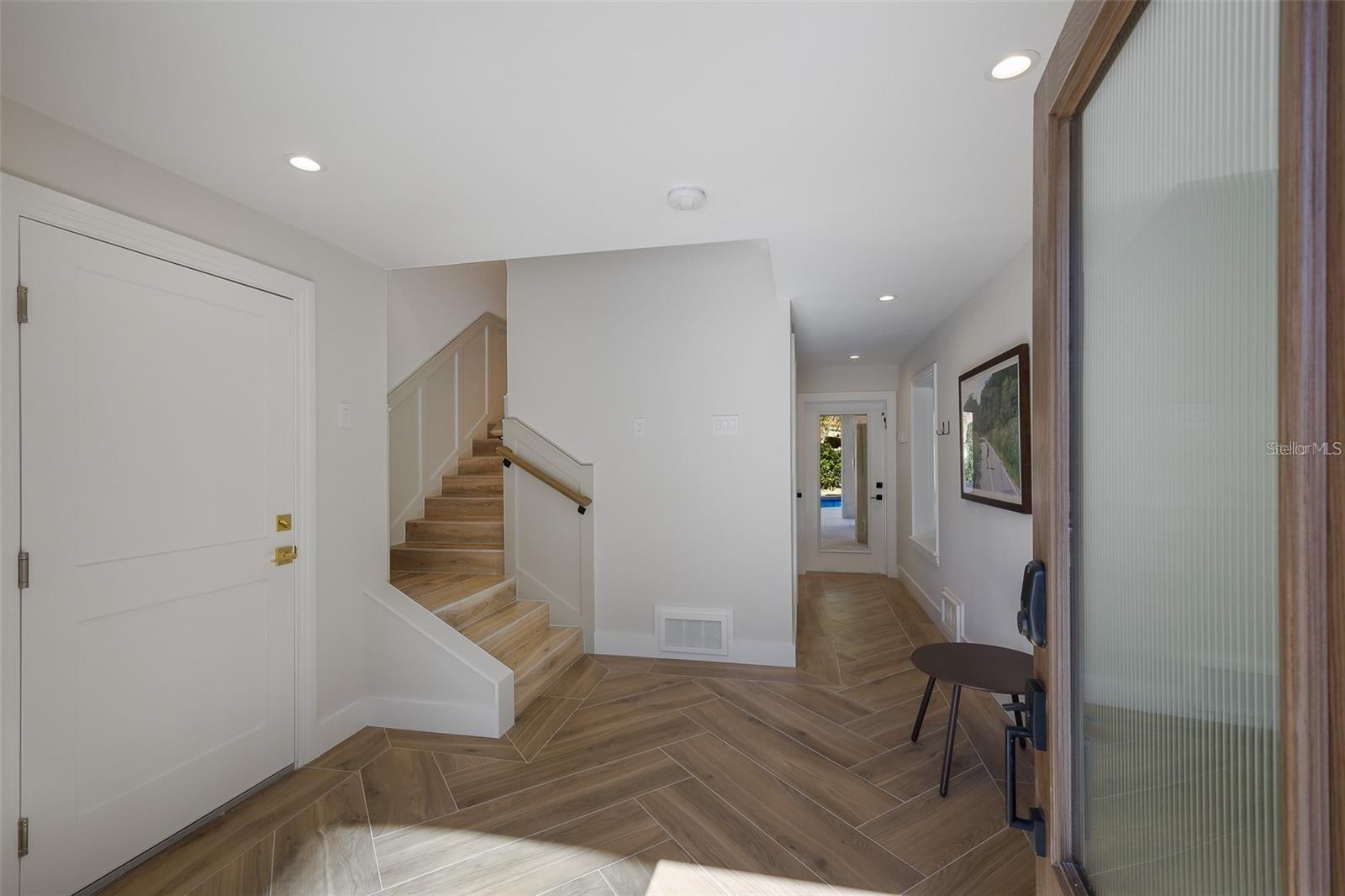 LIDO BEACH - Residential