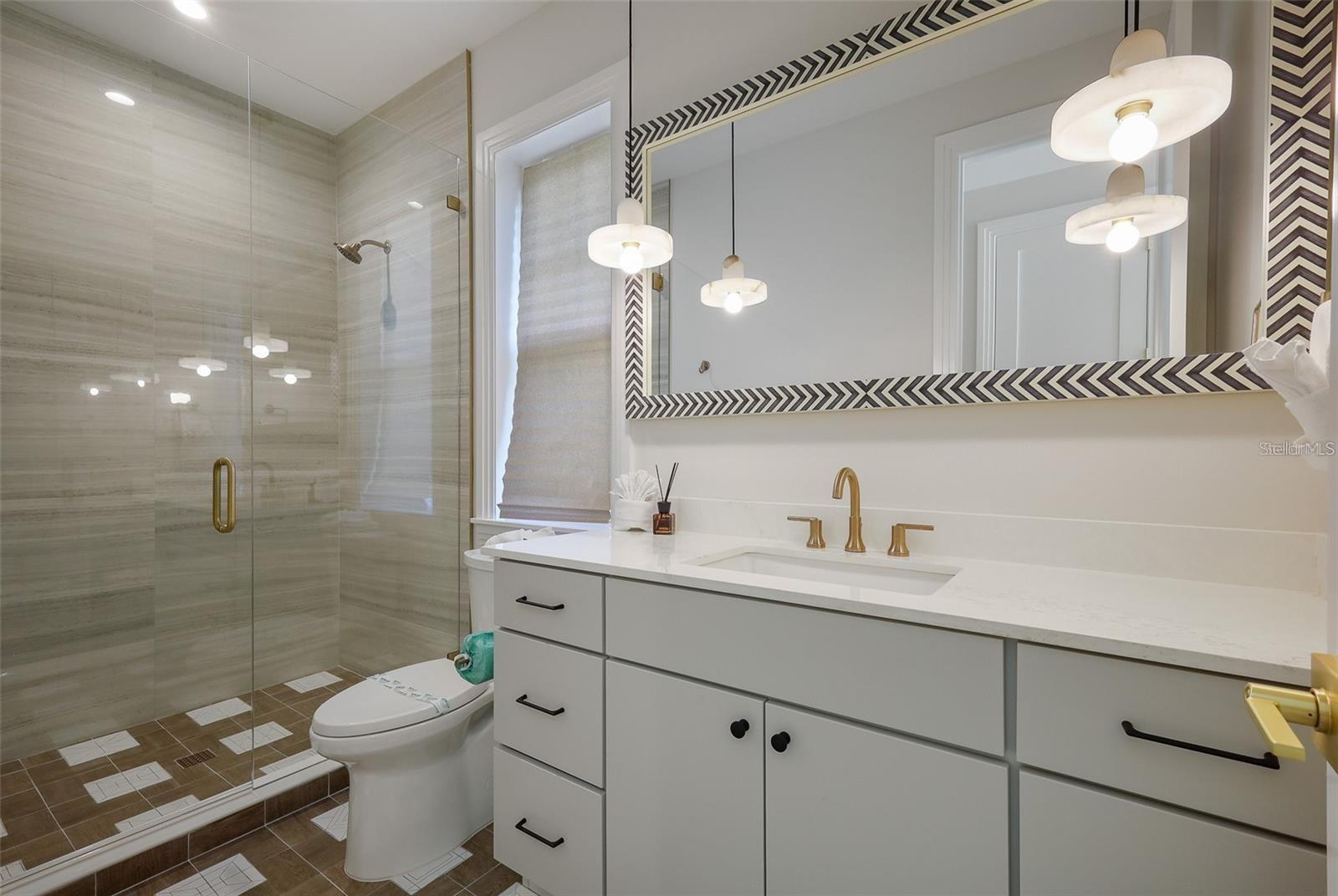 LIDO BEACH - Residential