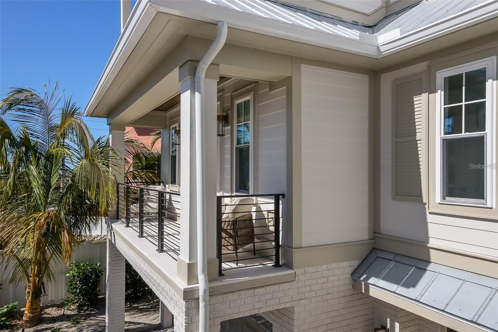 LIDO BEACH - Residential