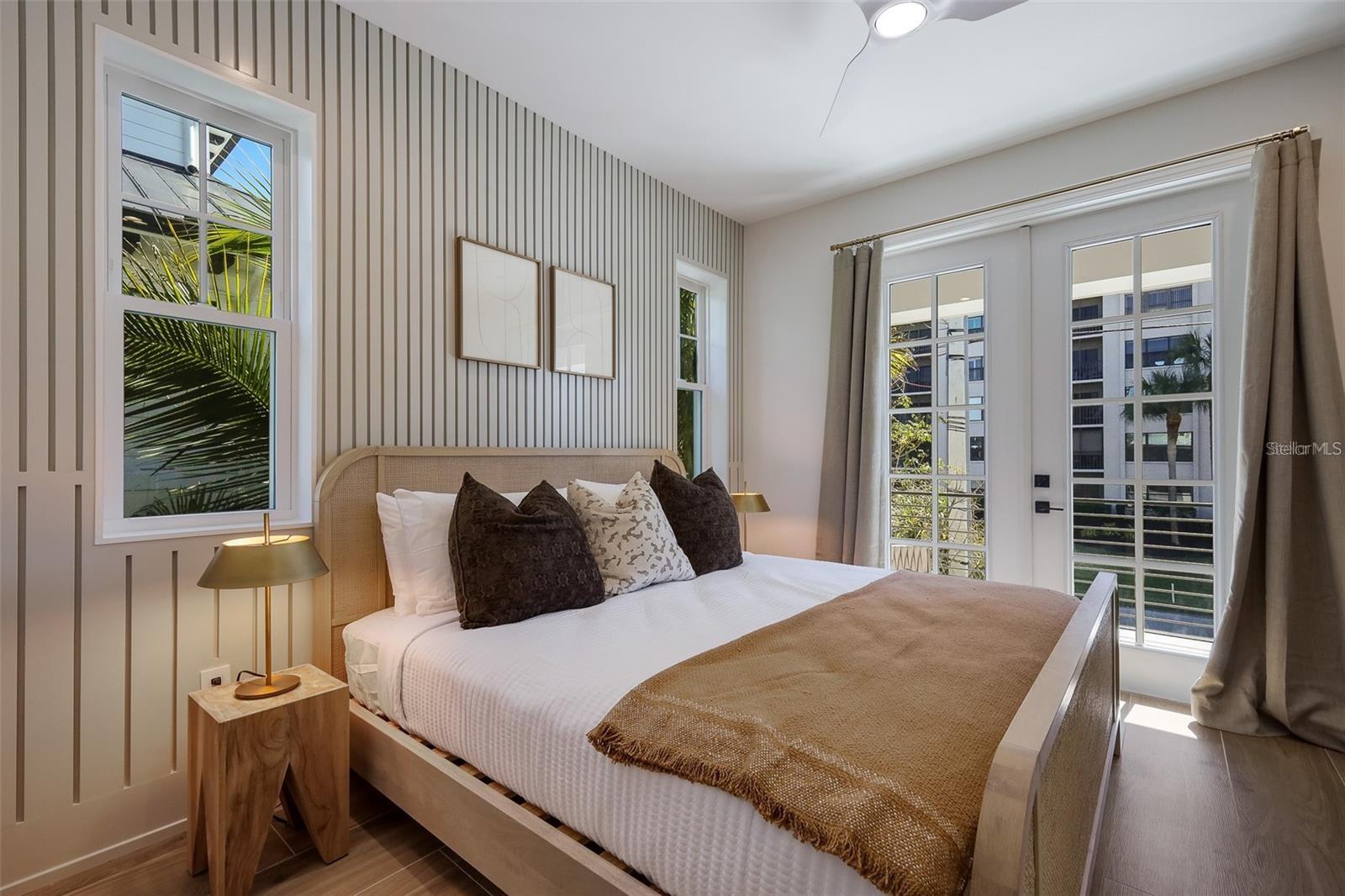 LIDO BEACH - Residential