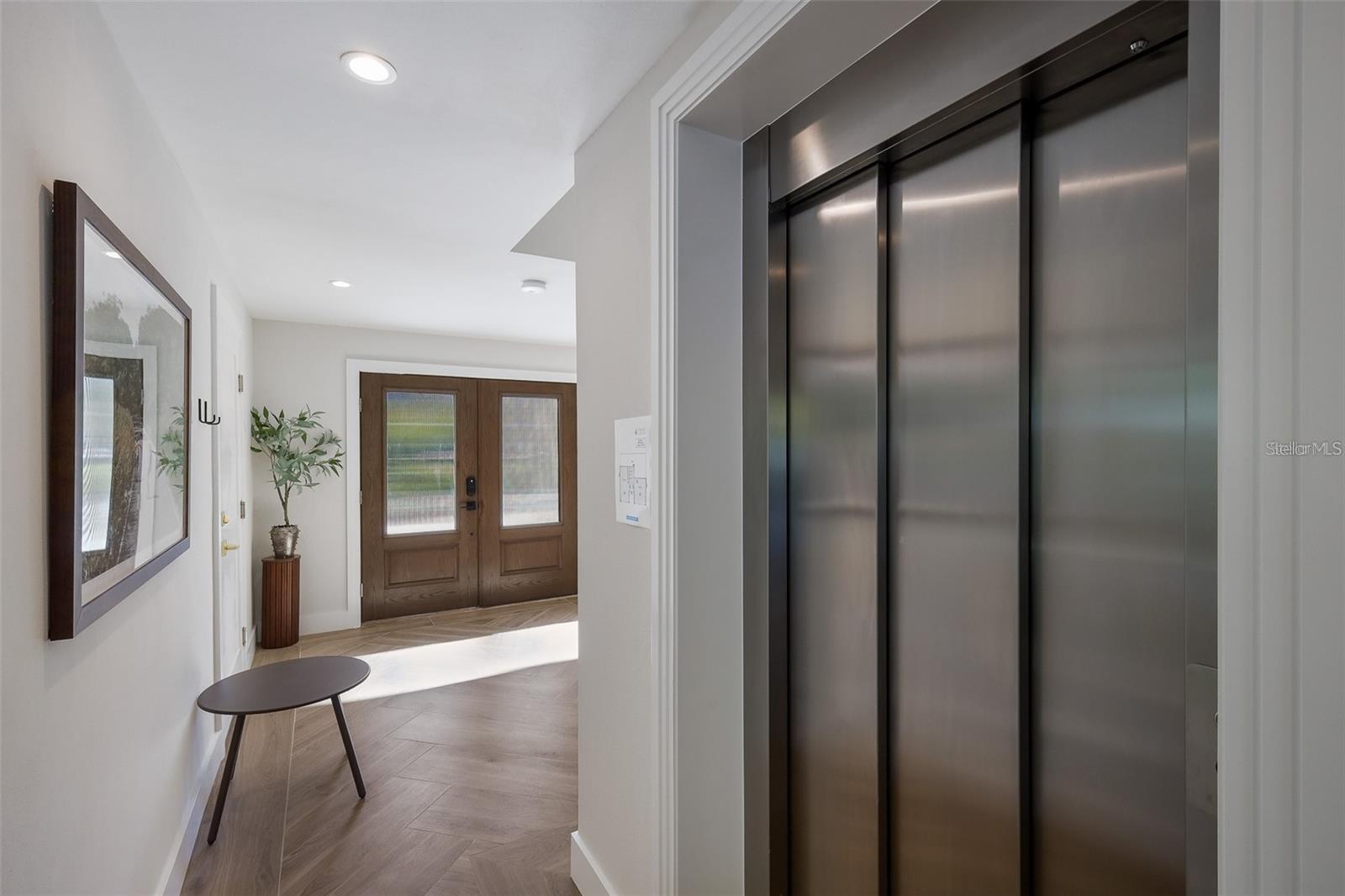 LIDO BEACH - Residential