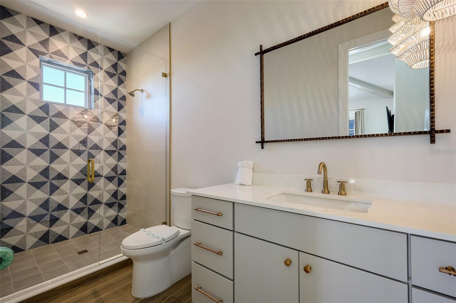 LIDO BEACH - Residential