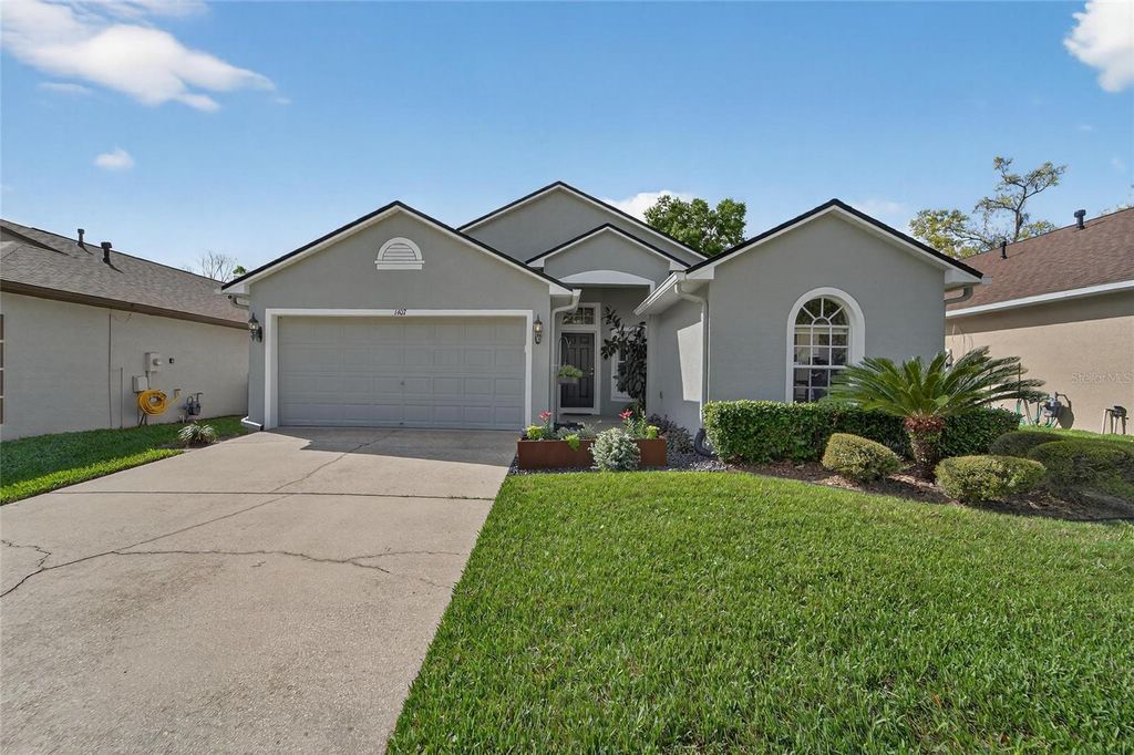 Photo of 1407 Bloomingdale Trails Boulevard, Brandon, FL 33511 (MLS # TB8486881)