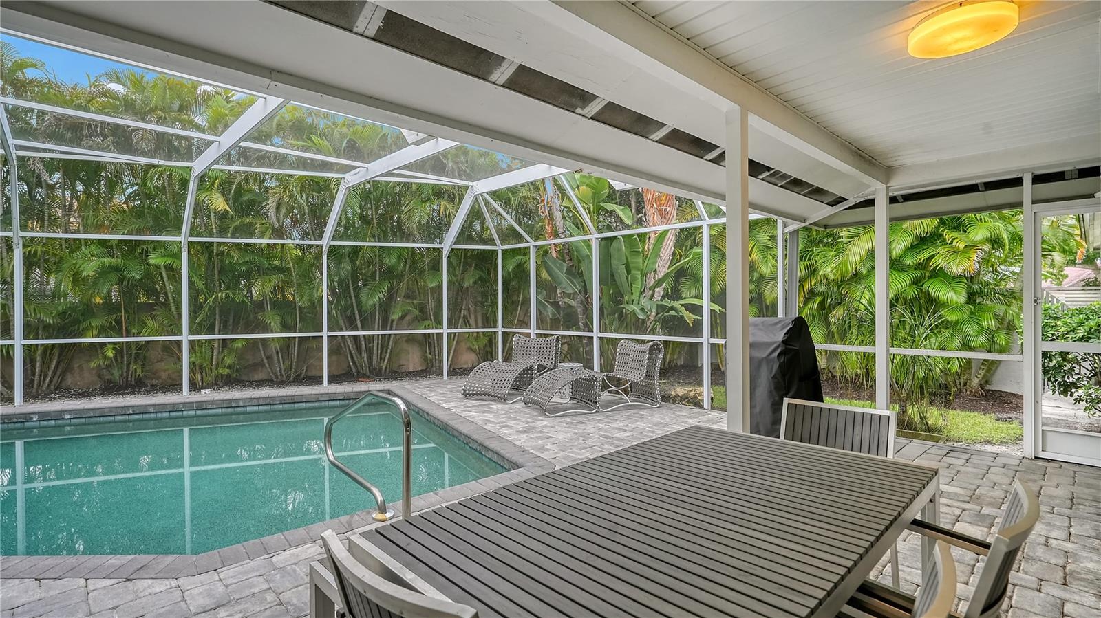 BIRD KEY SUB - Residential